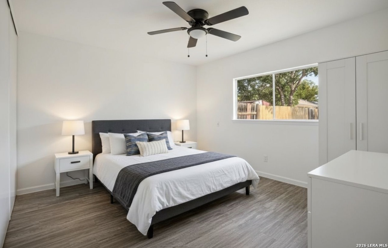 9506 CLIFF WAY ST, San Antonio, TX 78250