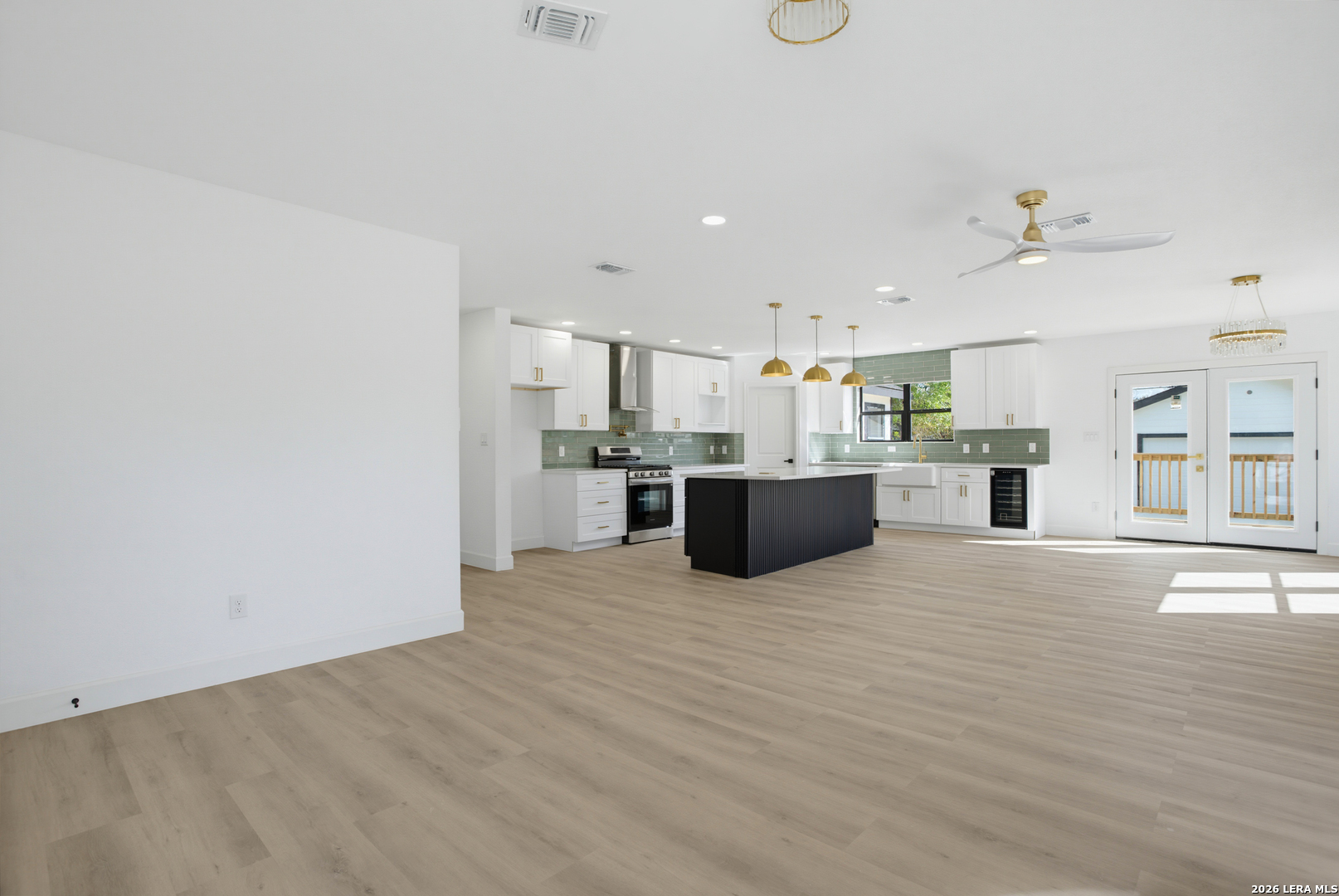 146 Larchmont, San Antonio, TX 78209
