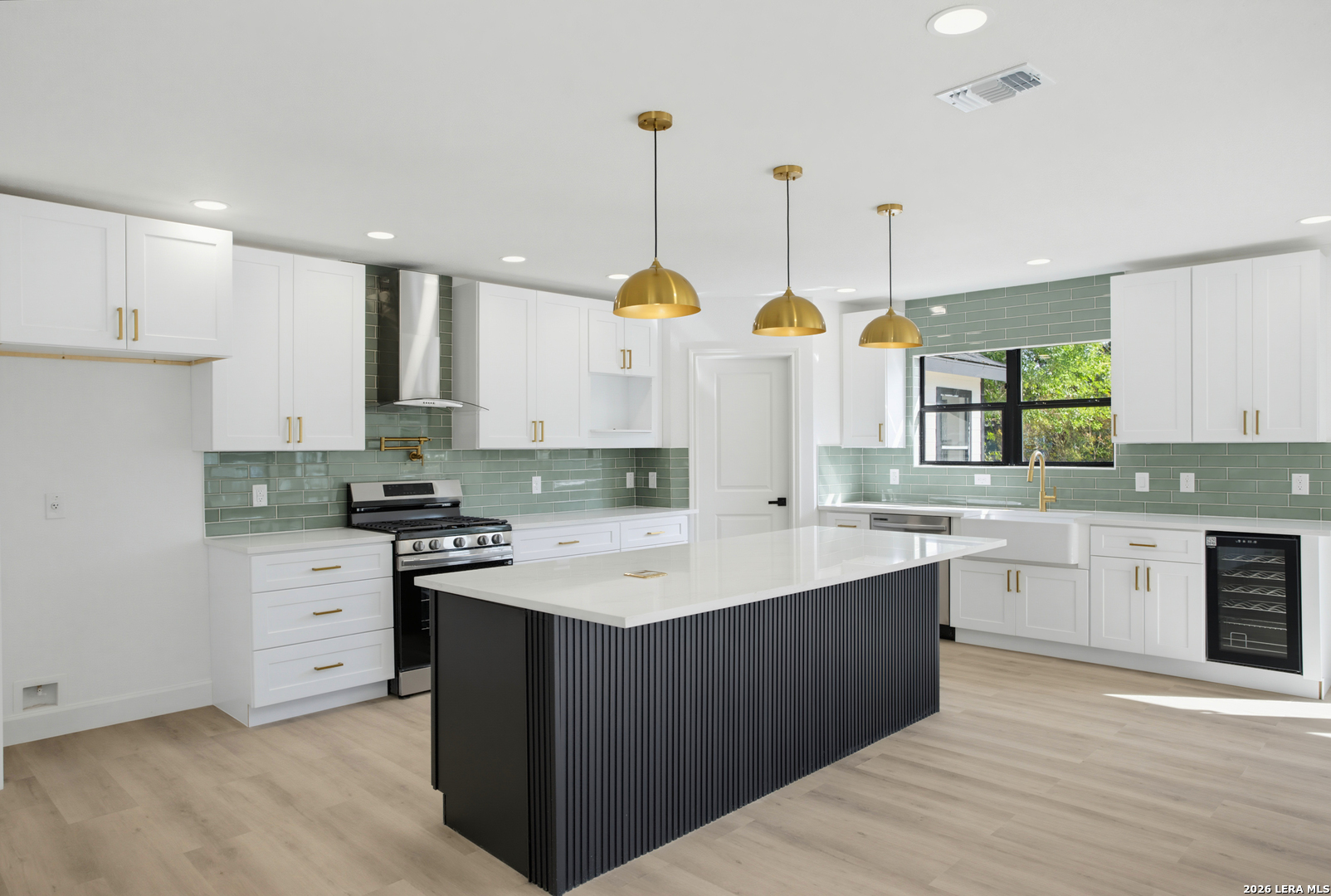 146 Larchmont, San Antonio, TX 78209