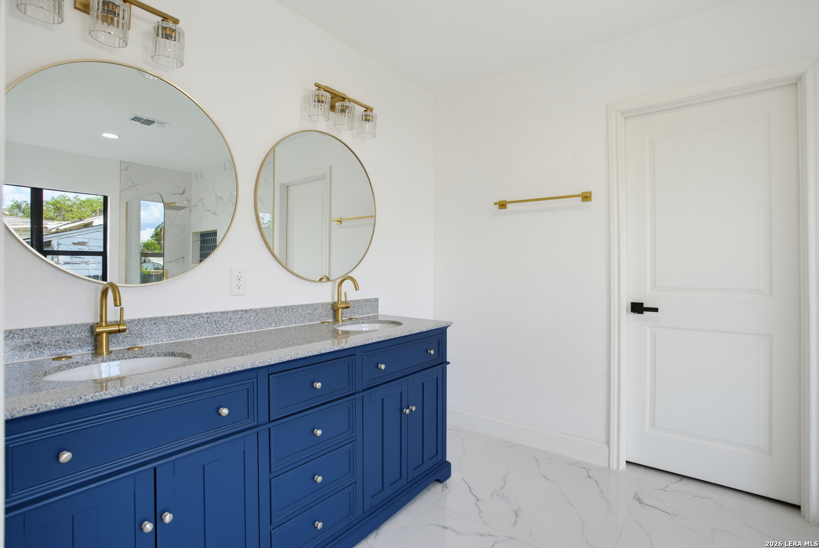 146 Larchmont, San Antonio, TX 78209