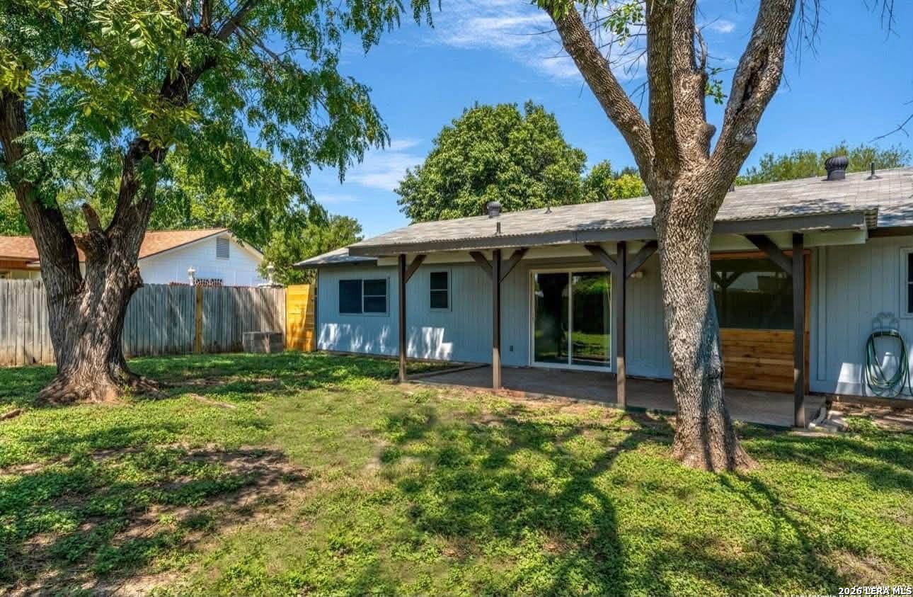 3834 PIPERS CREST ST, San Antonio, TX 78251