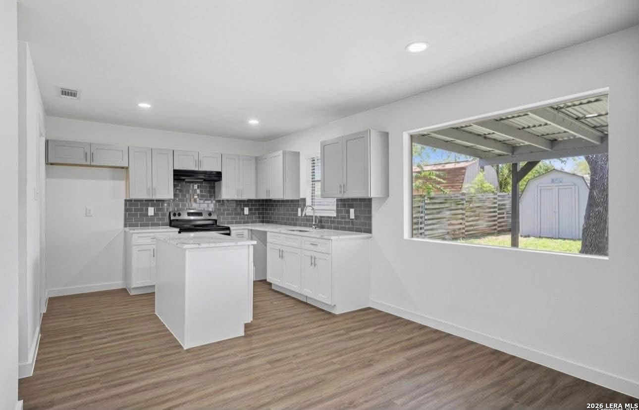 3834 PIPERS CREST ST, San Antonio, TX 78251