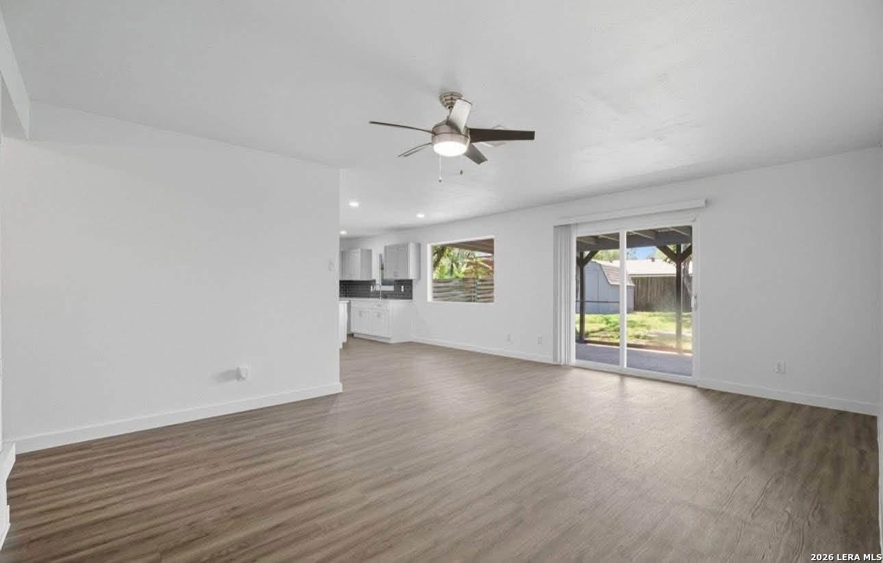 3834 PIPERS CREST ST, San Antonio, TX 78251