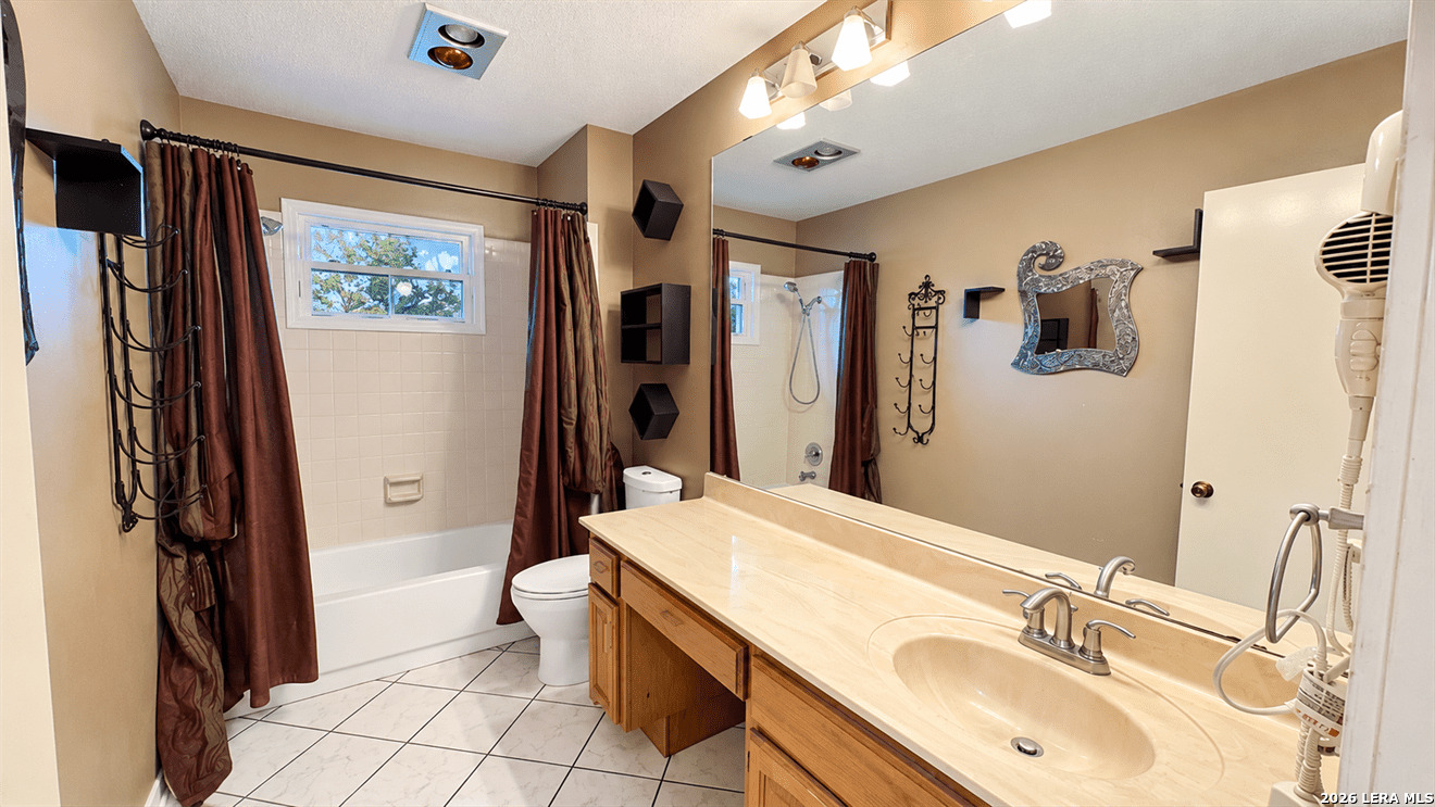 15327 Pebble Sound, San Antonio, TX 78232