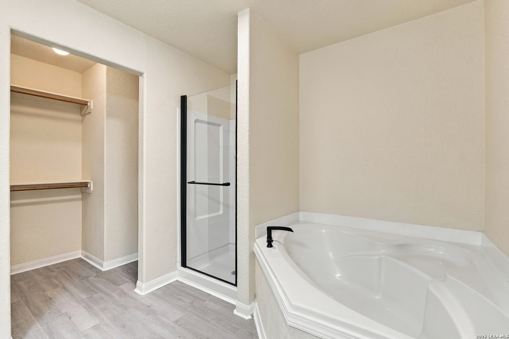 5659 FOREST CYN, San Antonio, TX 78252