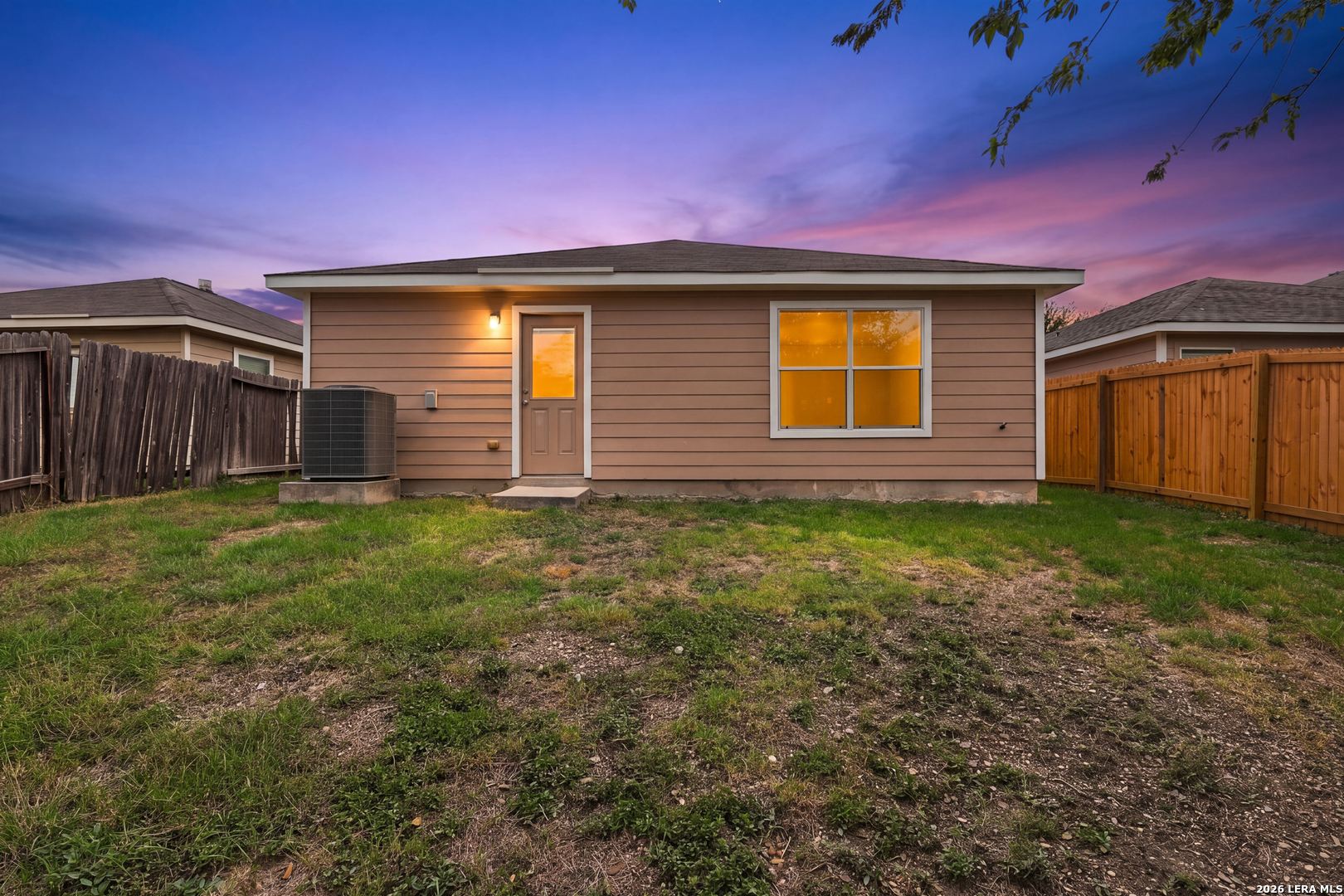 5659 FOREST CYN, San Antonio, TX 78252