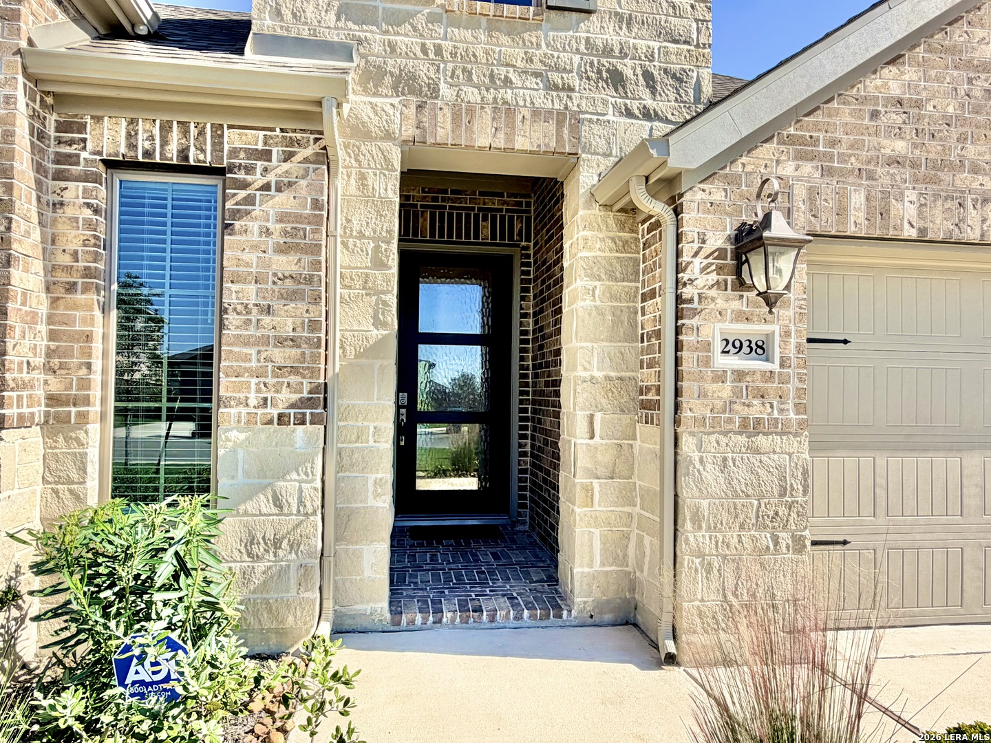 2938 Vistablue Lane, San Antonio, TX 78245