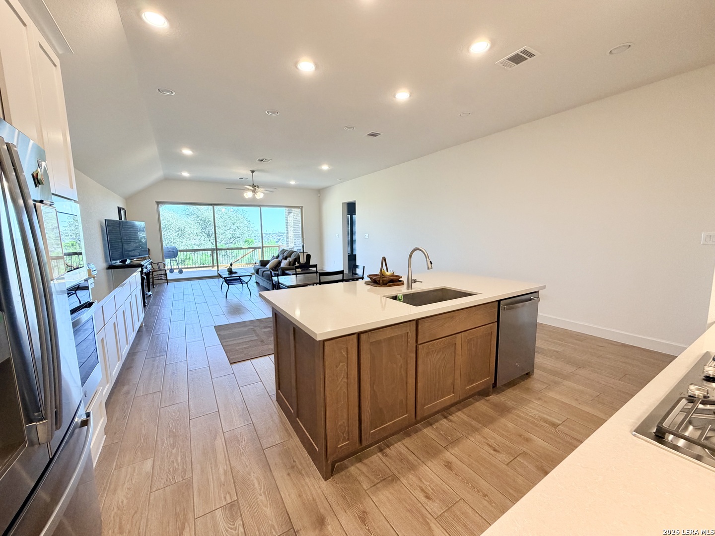 2938 Vistablue Lane, San Antonio, TX 78245