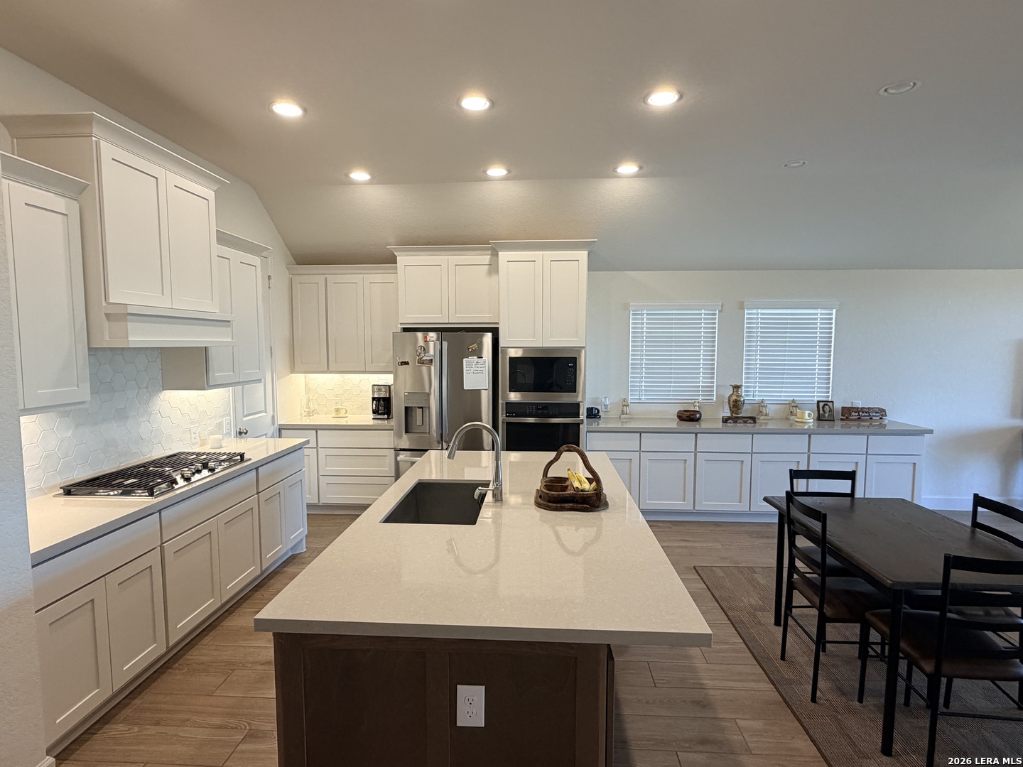 2938 Vistablue Lane, San Antonio, TX 78245