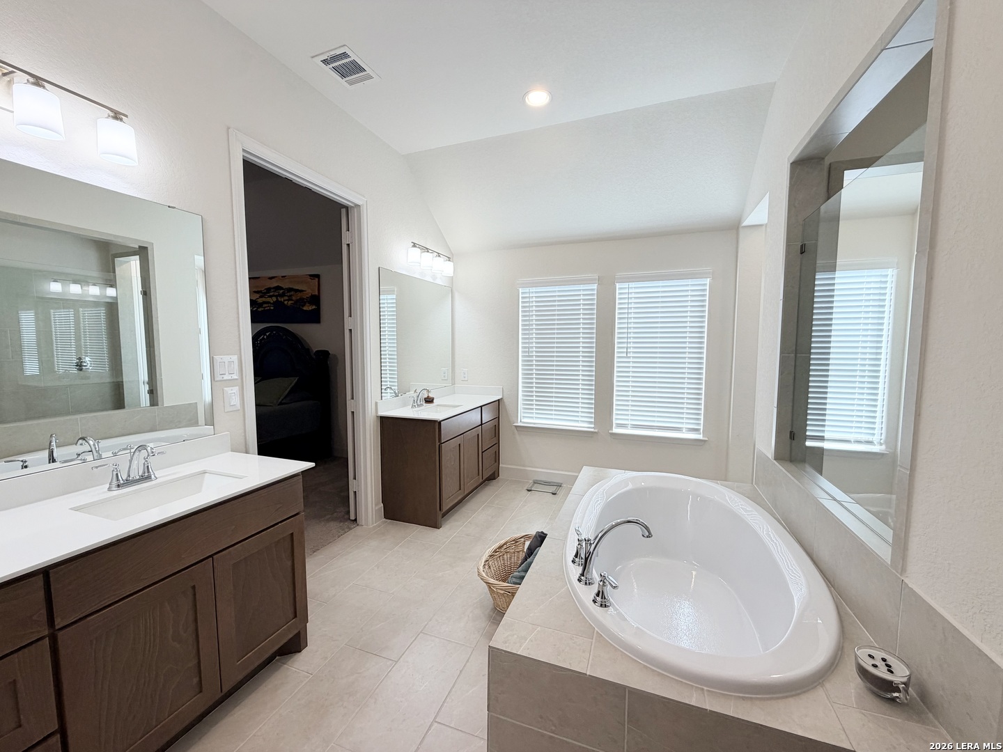 2938 Vistablue Lane, San Antonio, TX 78245