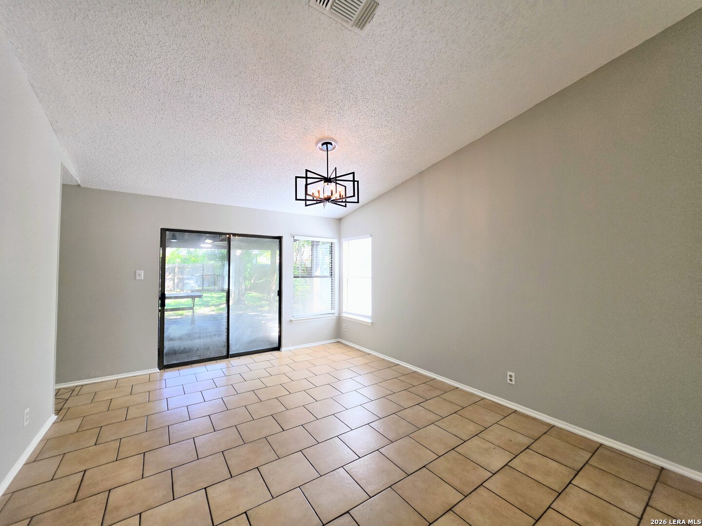 3315 FALCON GROVE DR, San Antonio, TX 78247