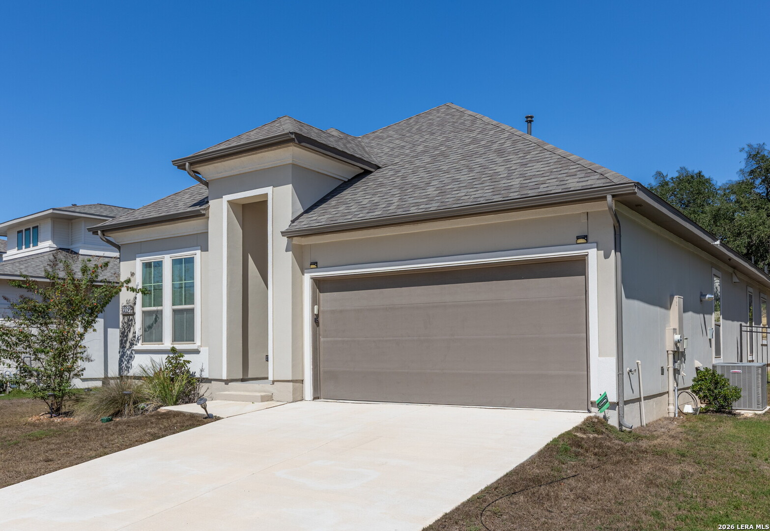221 Navarro, Boerne, TX 78006