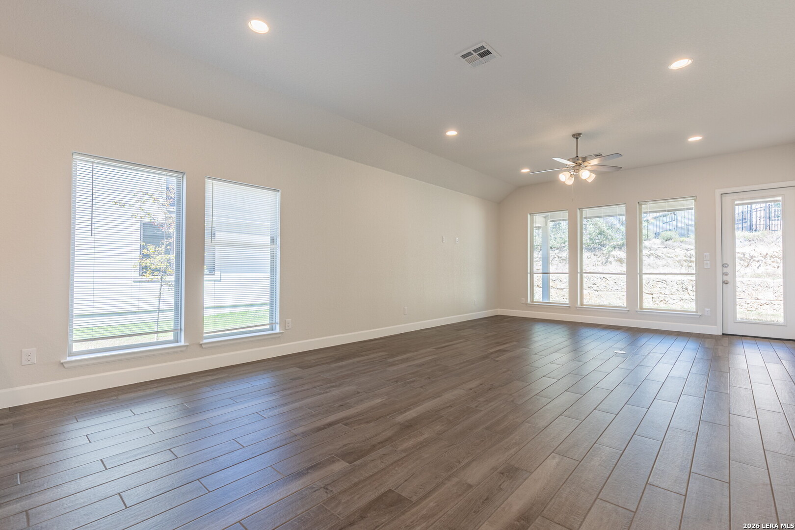 221 Navarro, Boerne, TX 78006