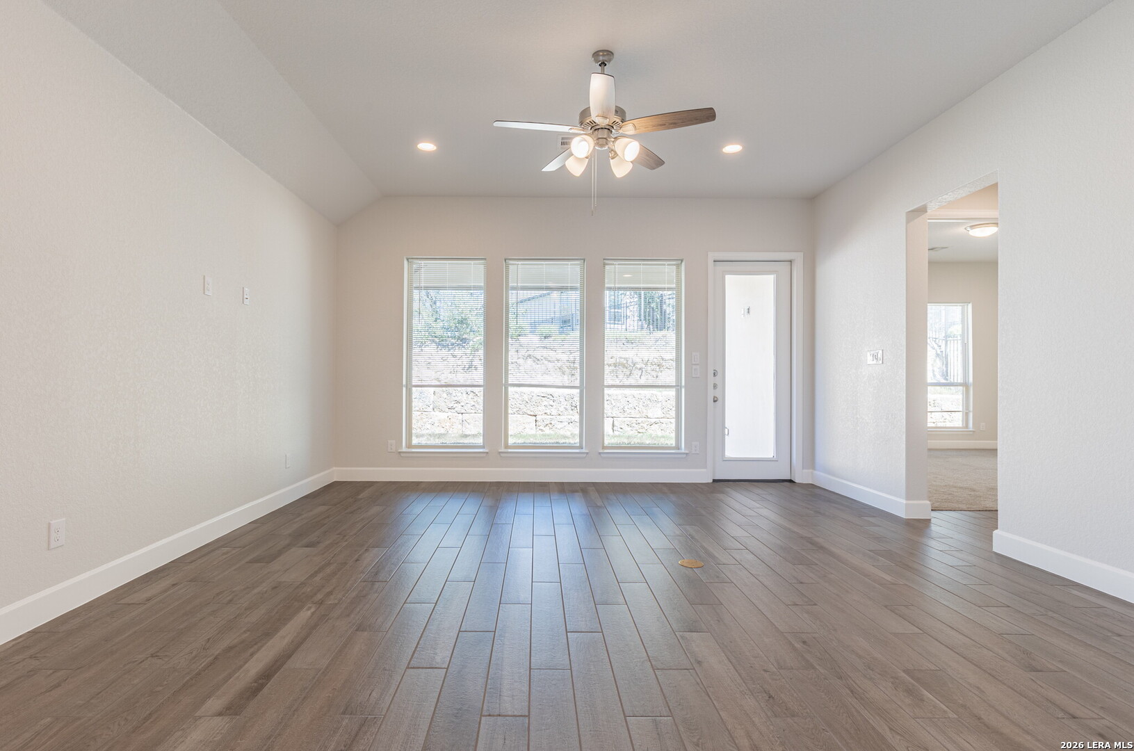 221 Navarro, Boerne, TX 78006