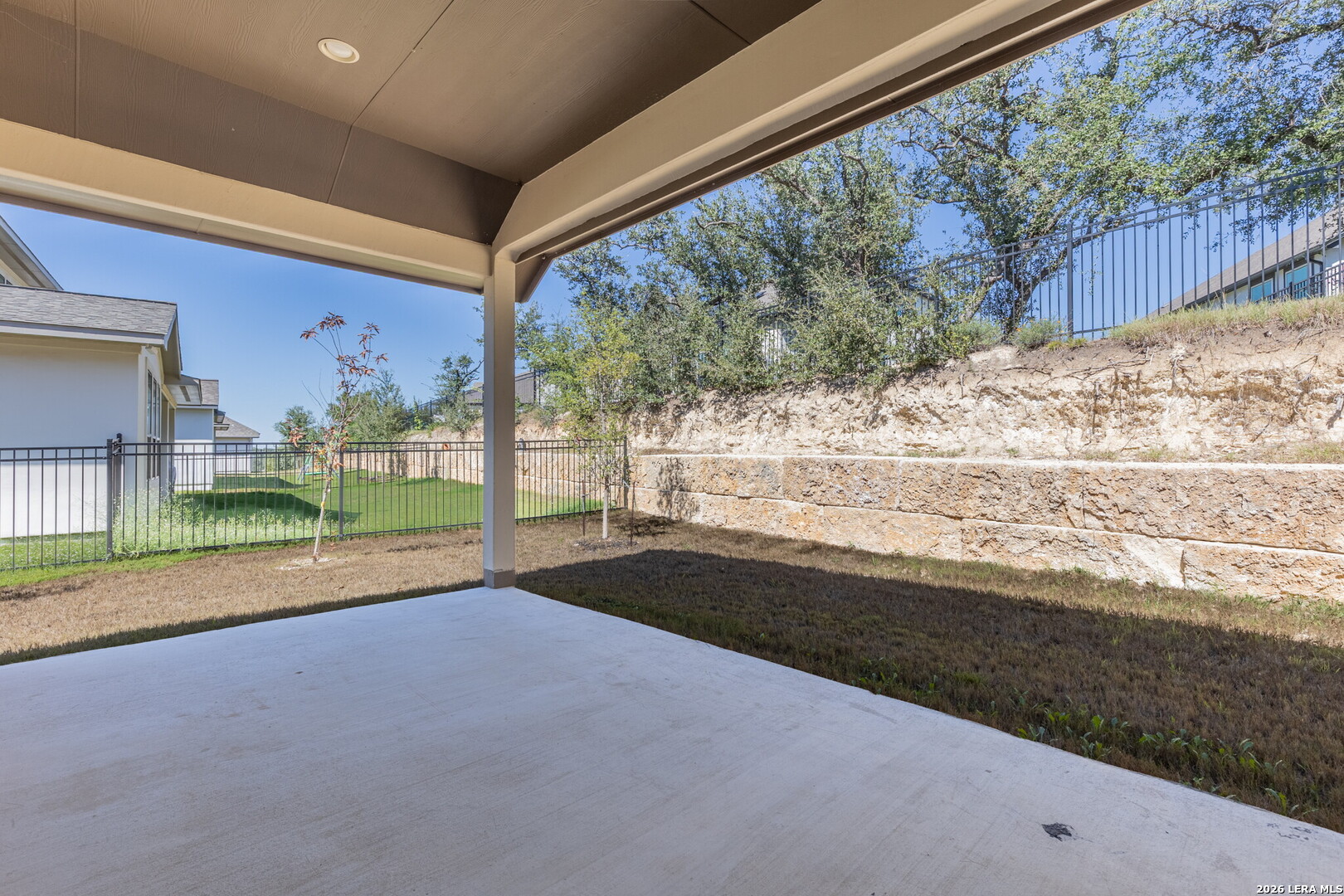 221 Navarro, Boerne, TX 78006