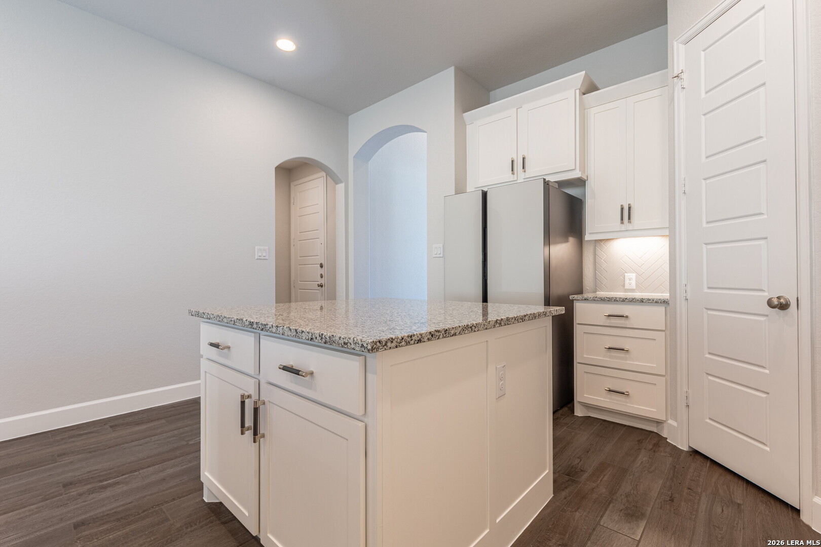 221 Navarro, Boerne, TX 78006