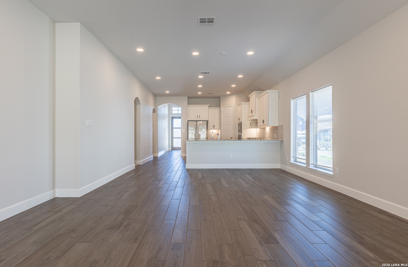 221 Navarro, Boerne, TX 78006