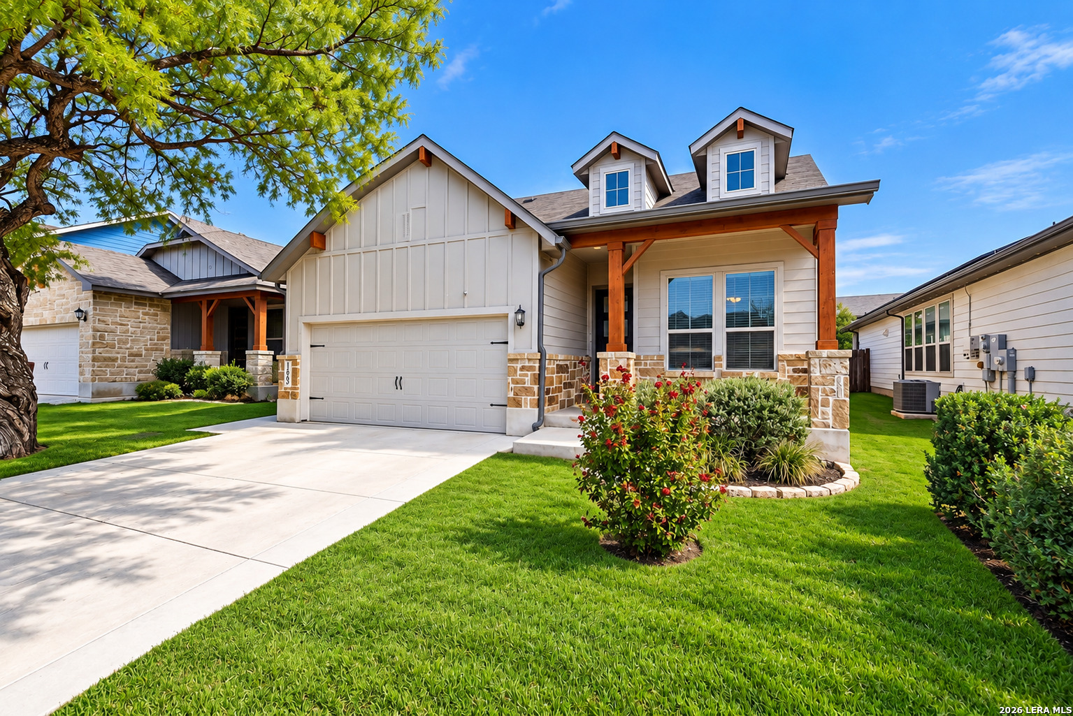 11563 Lightning Way, San Antonio, TX 78245