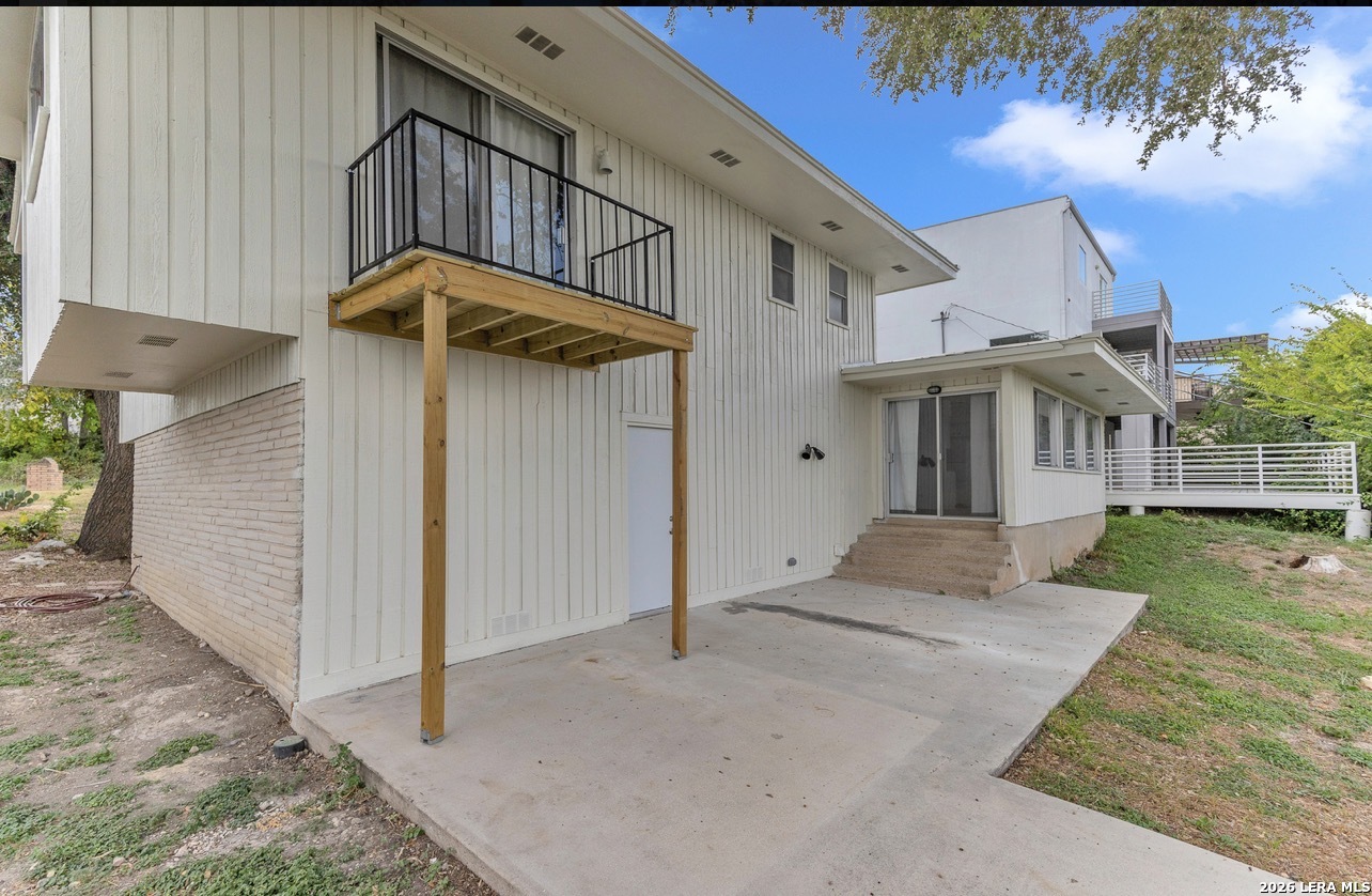 4207 HIGH SIERRA DR, San Antonio, TX 78228
