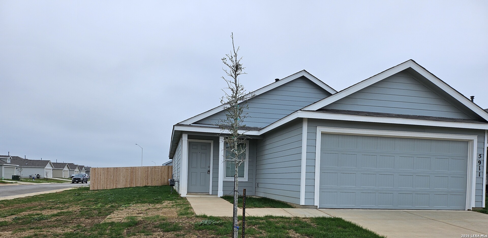 5911 COAHULIA RDG, Seguin, TX 78155