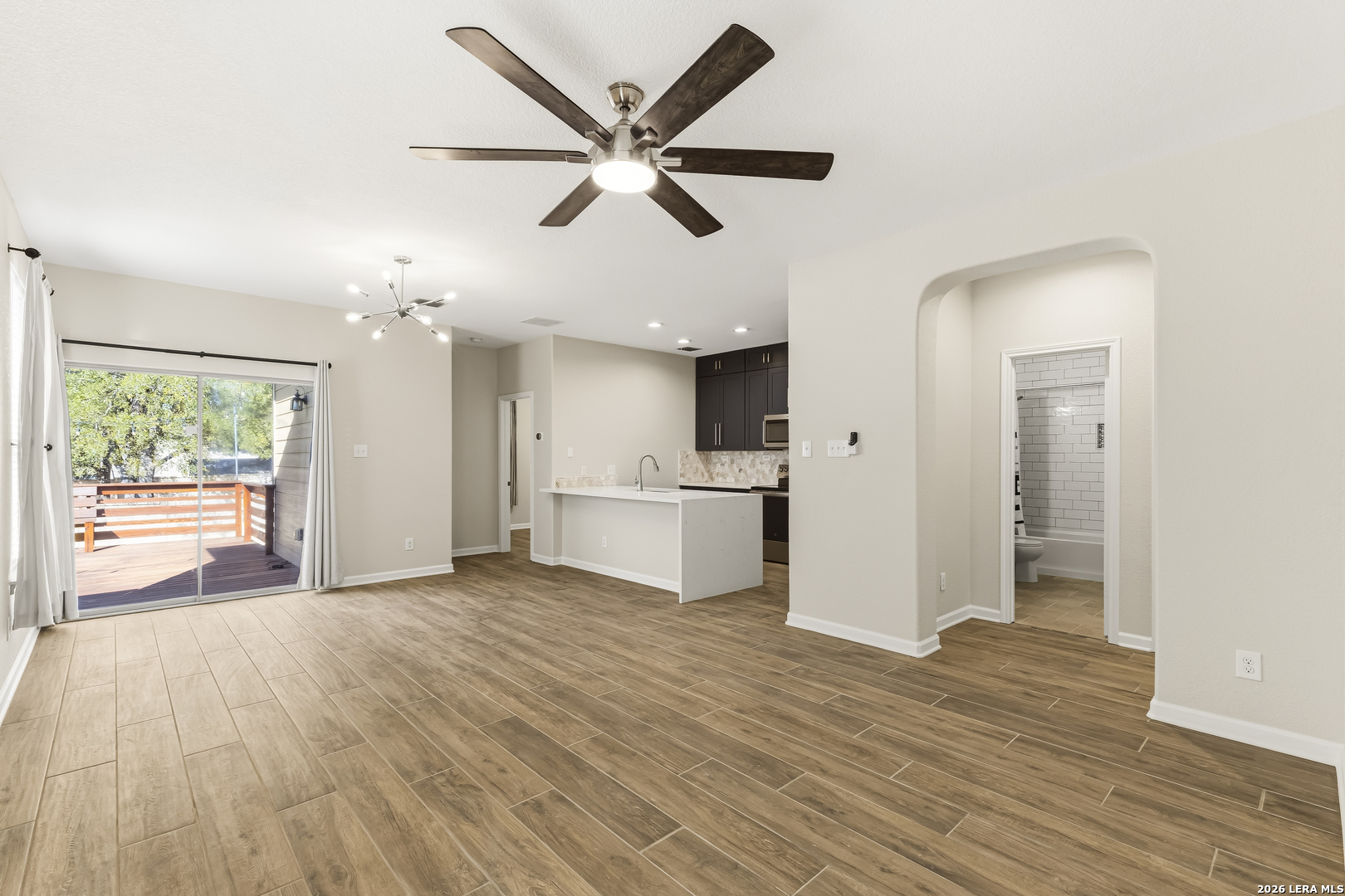 1043 Sundance Ft, San Antonio, TX 78245