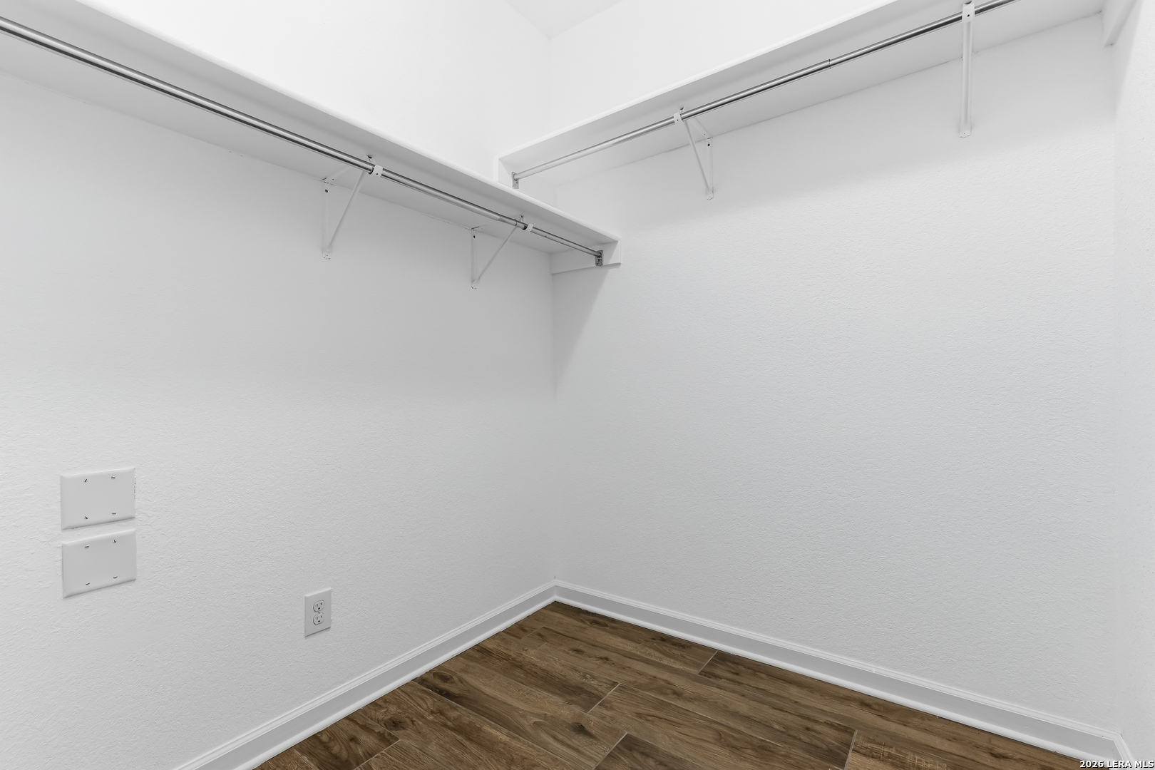 1043 Sundance Ft, San Antonio, TX 78245
