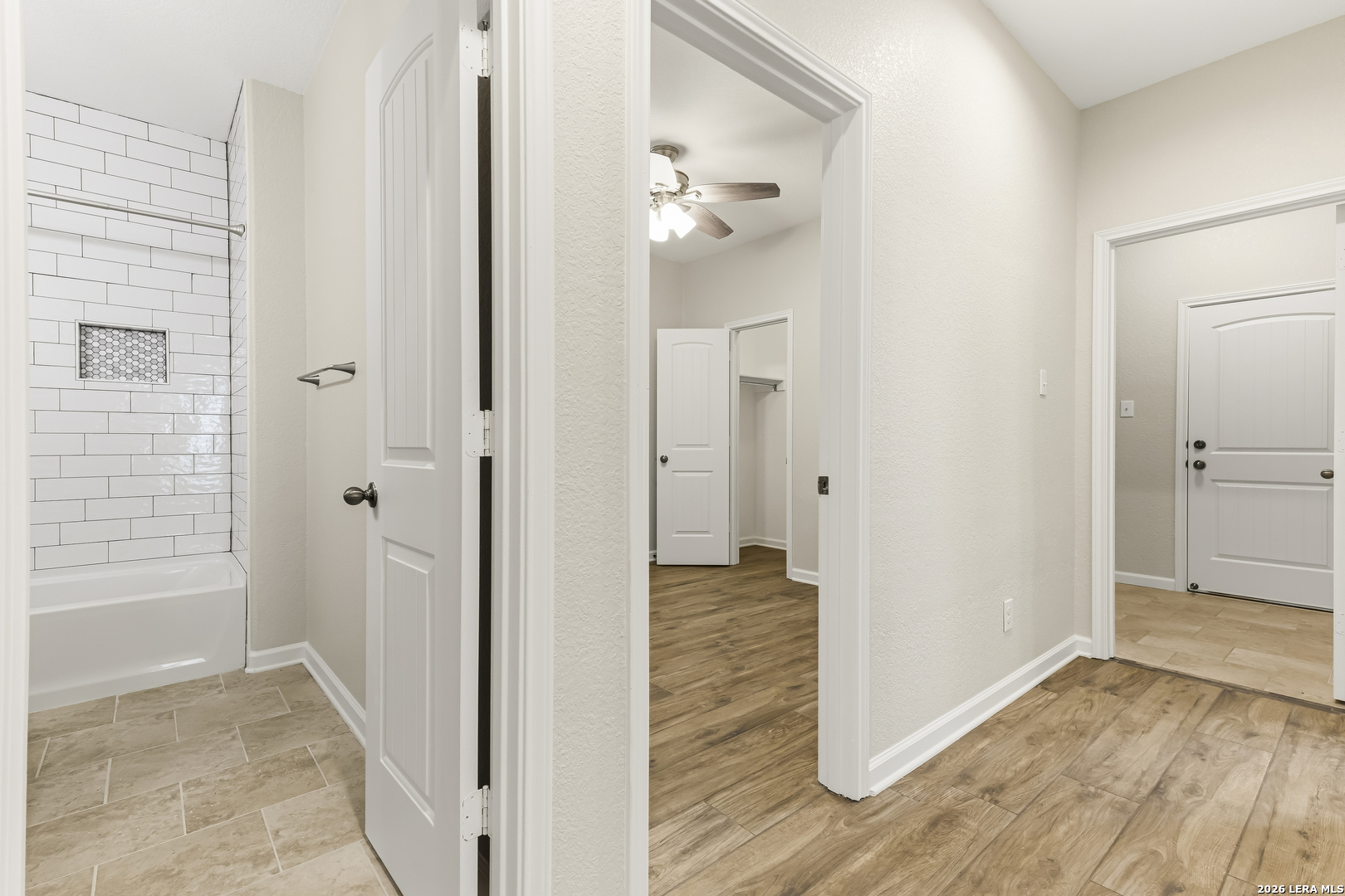 1043 Sundance Ft, San Antonio, TX 78245