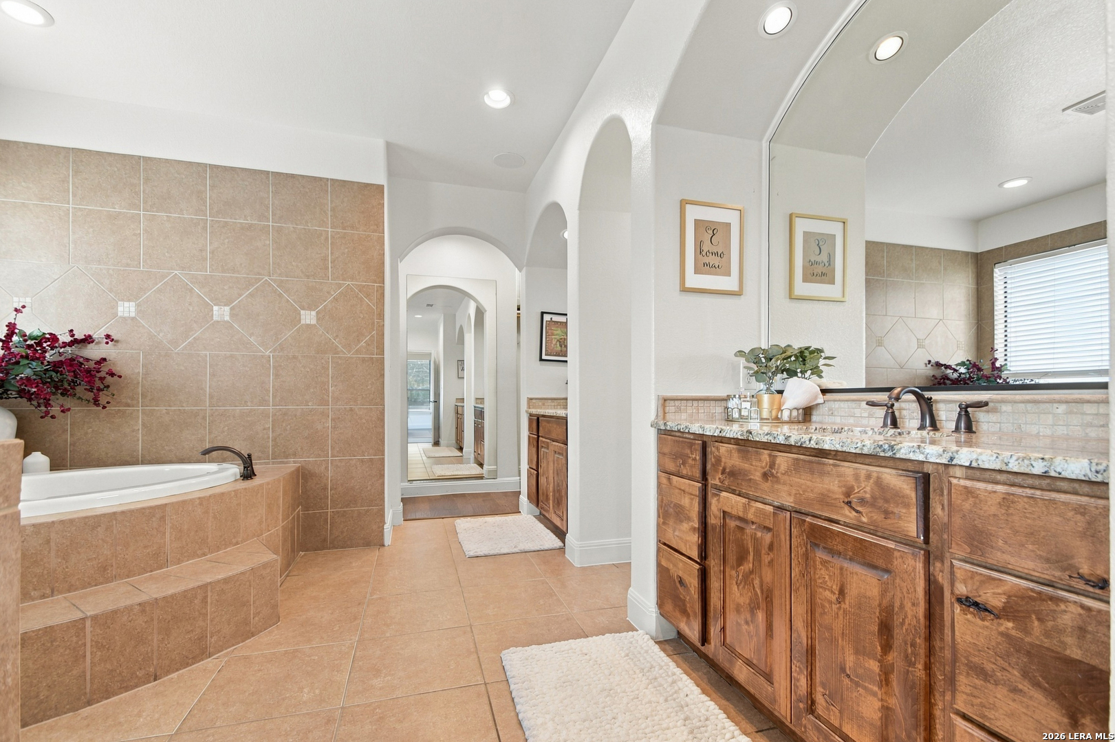 13312 Iron Horse Way, Helotes, TX 78023