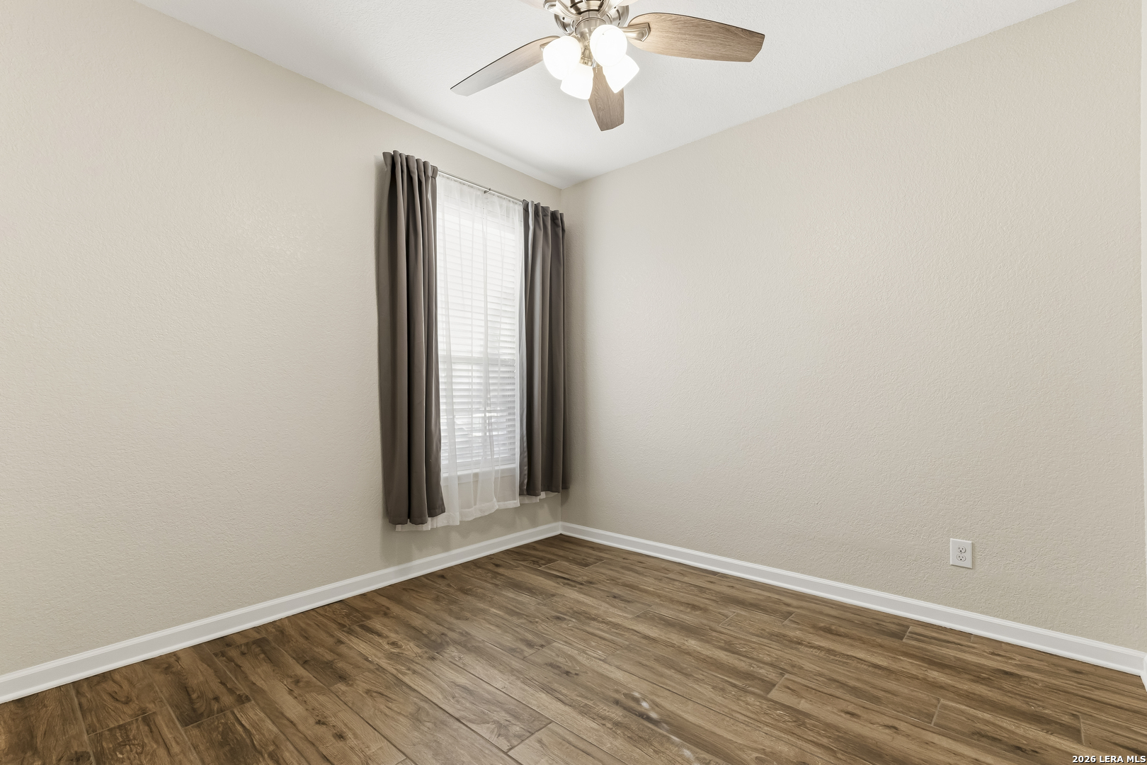 1043 Sundance Ft, San Antonio, TX 78245