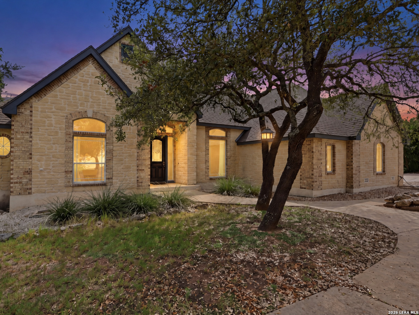 Property photo for 722 SILENT HOLW, San Antonio, TX