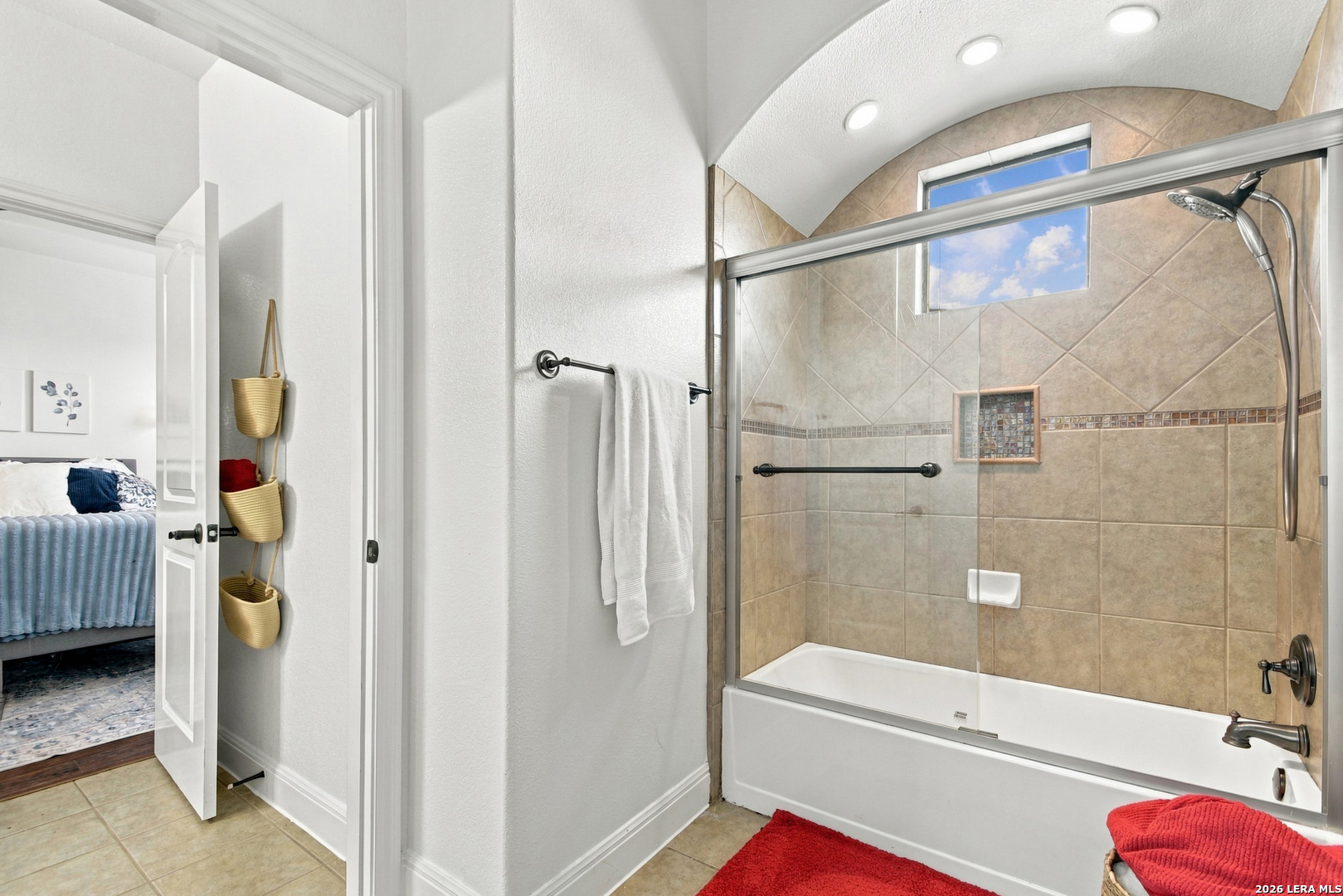 13312 Iron Horse Way, Helotes, TX 78023