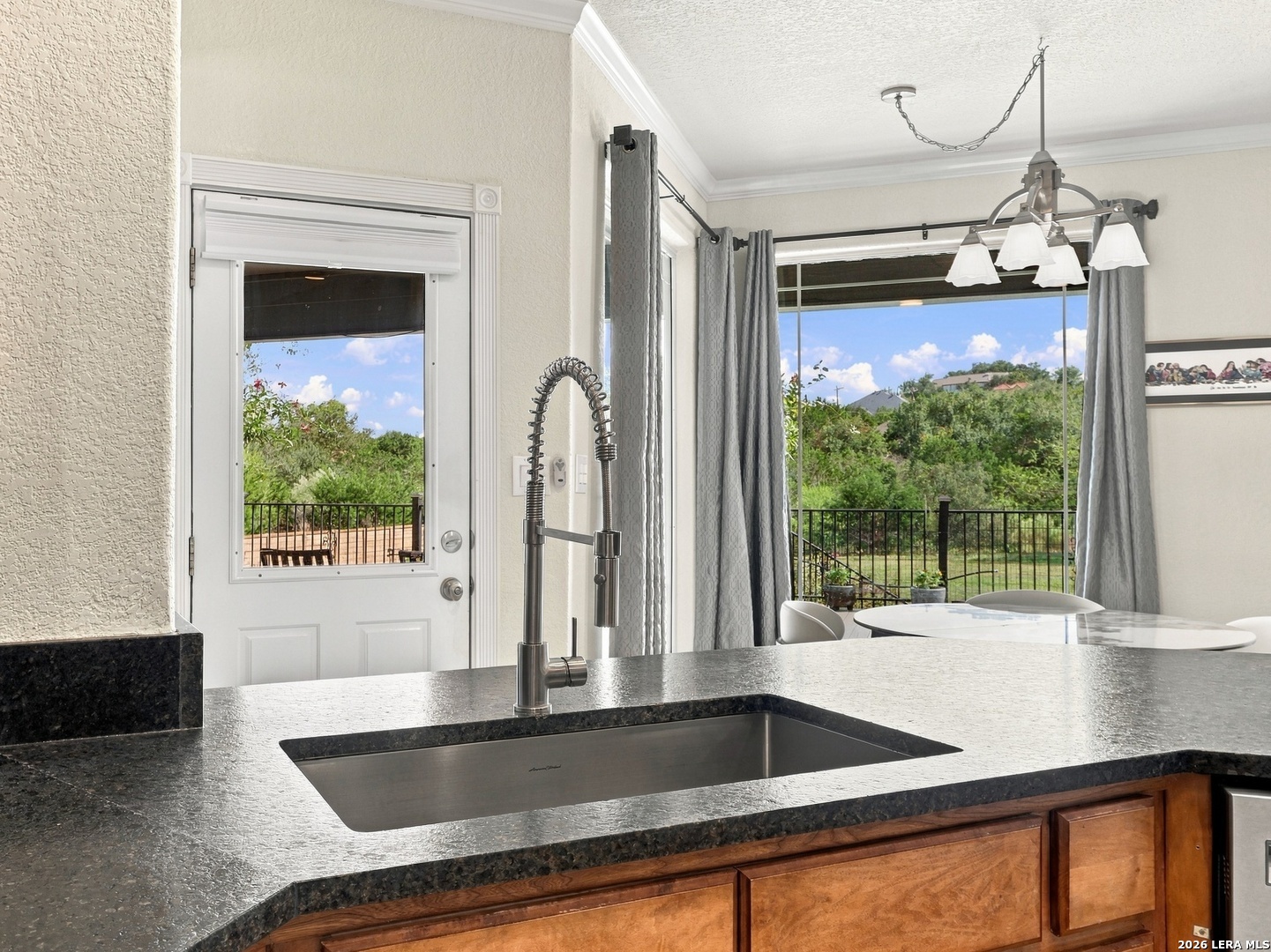 722 SILENT HOLW, San Antonio, TX 78260
