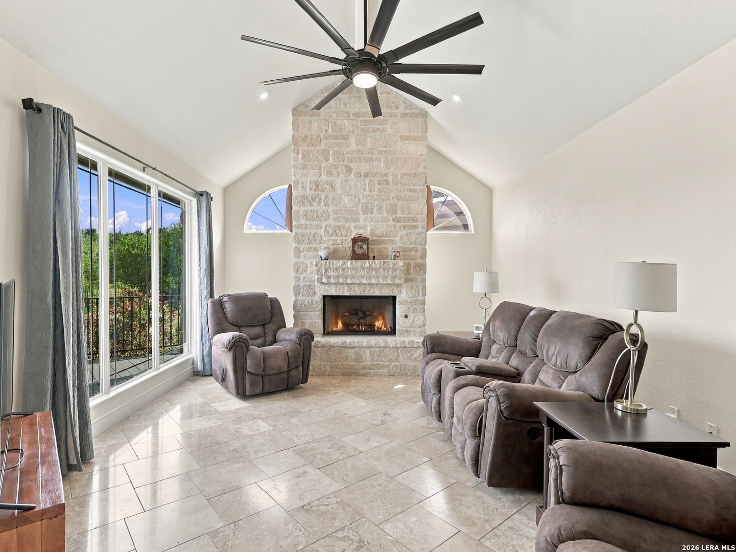 2nd Living Area