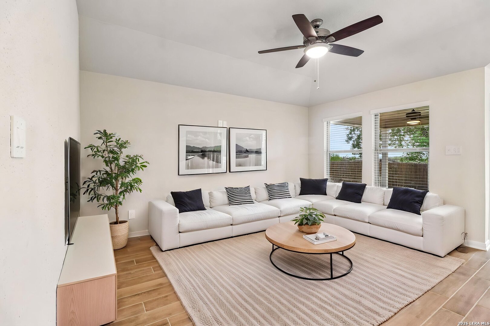 2803 Junction Bay, photo 8