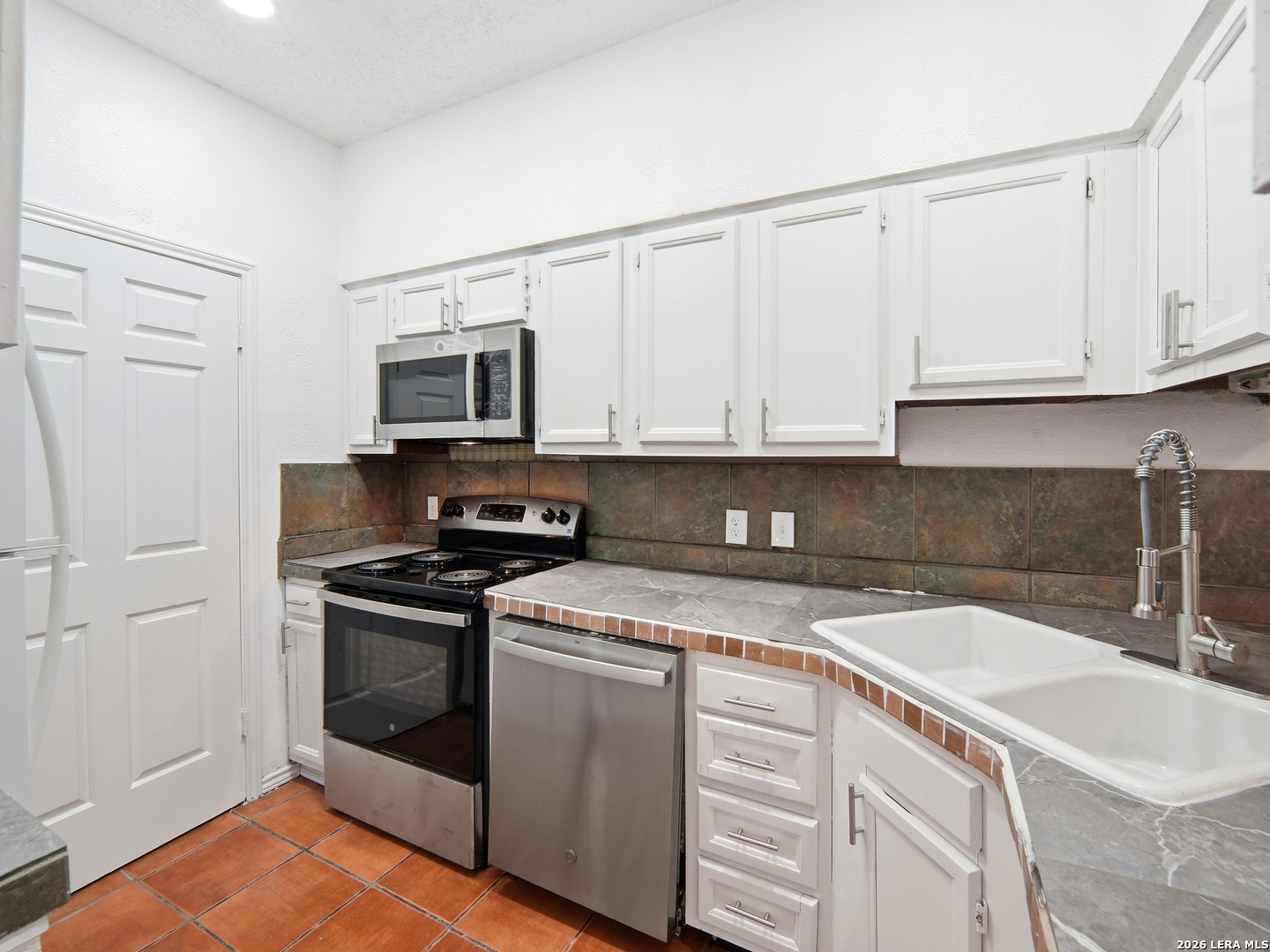 6100 Woodlake Parkway, #311, San Antonio, TX 78244