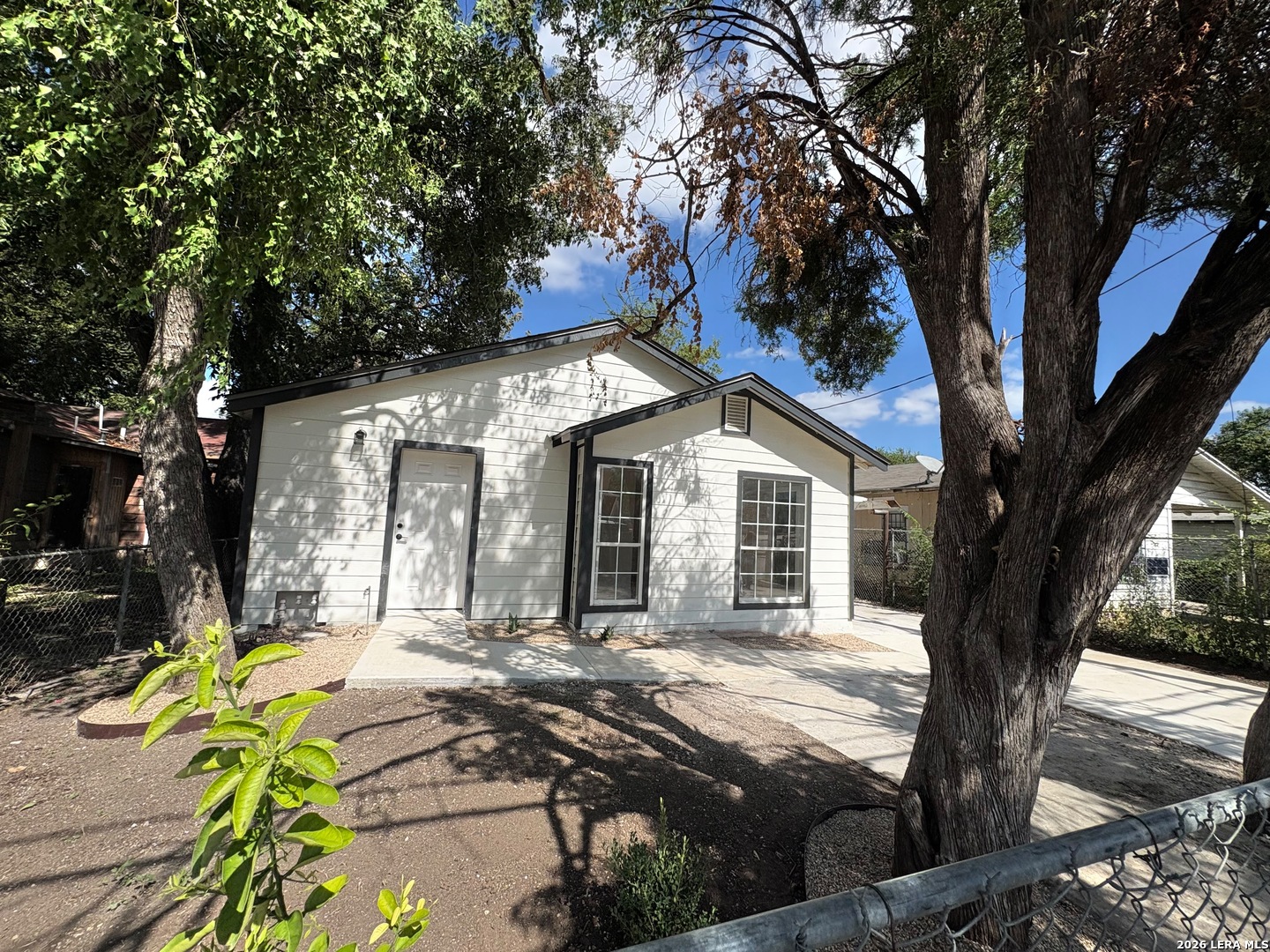 Property photo for 1225 Saltillo, #1, San Antonio, TX