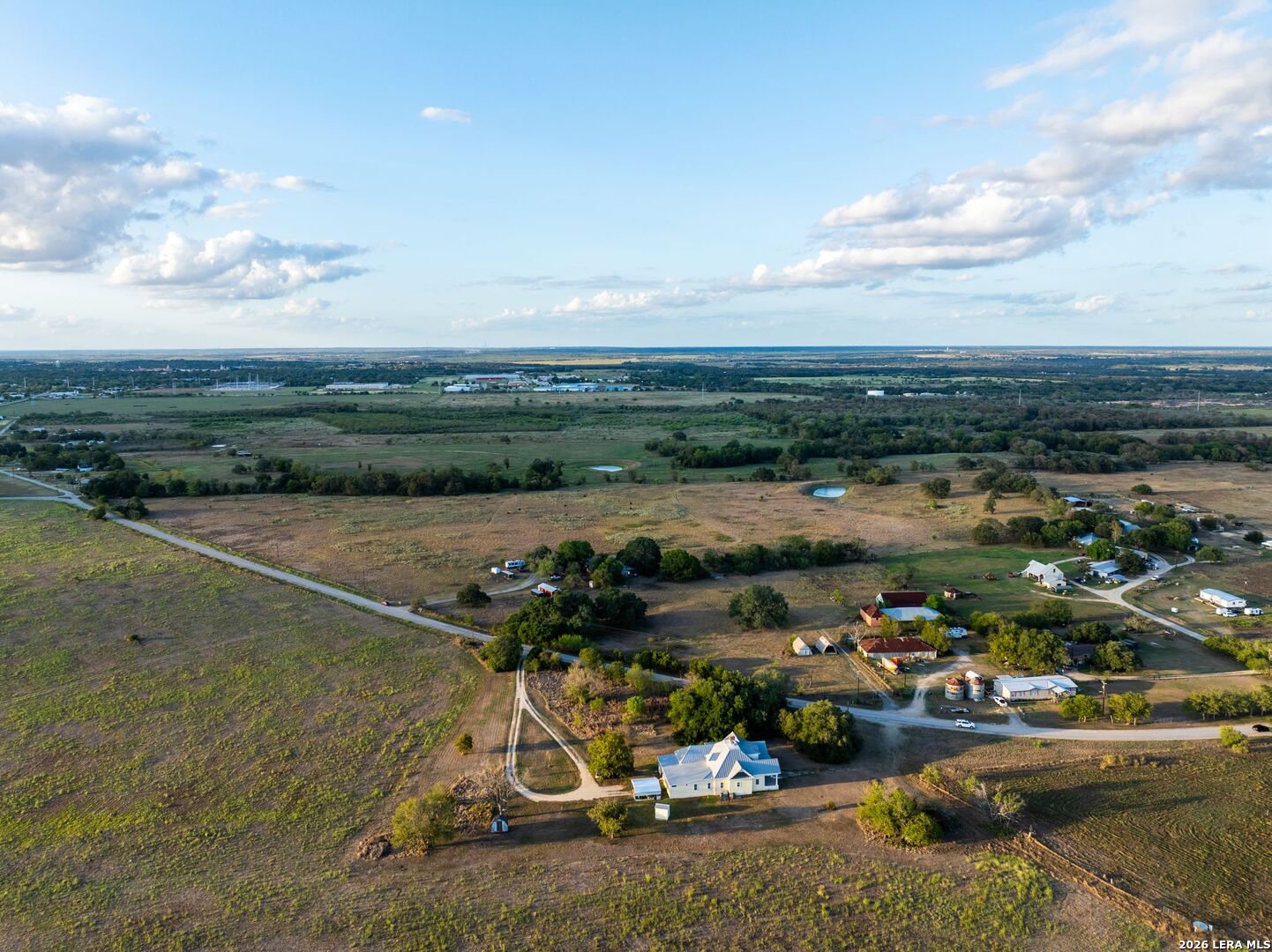 425 Seawillow Rd, Lockhart, TX 78644