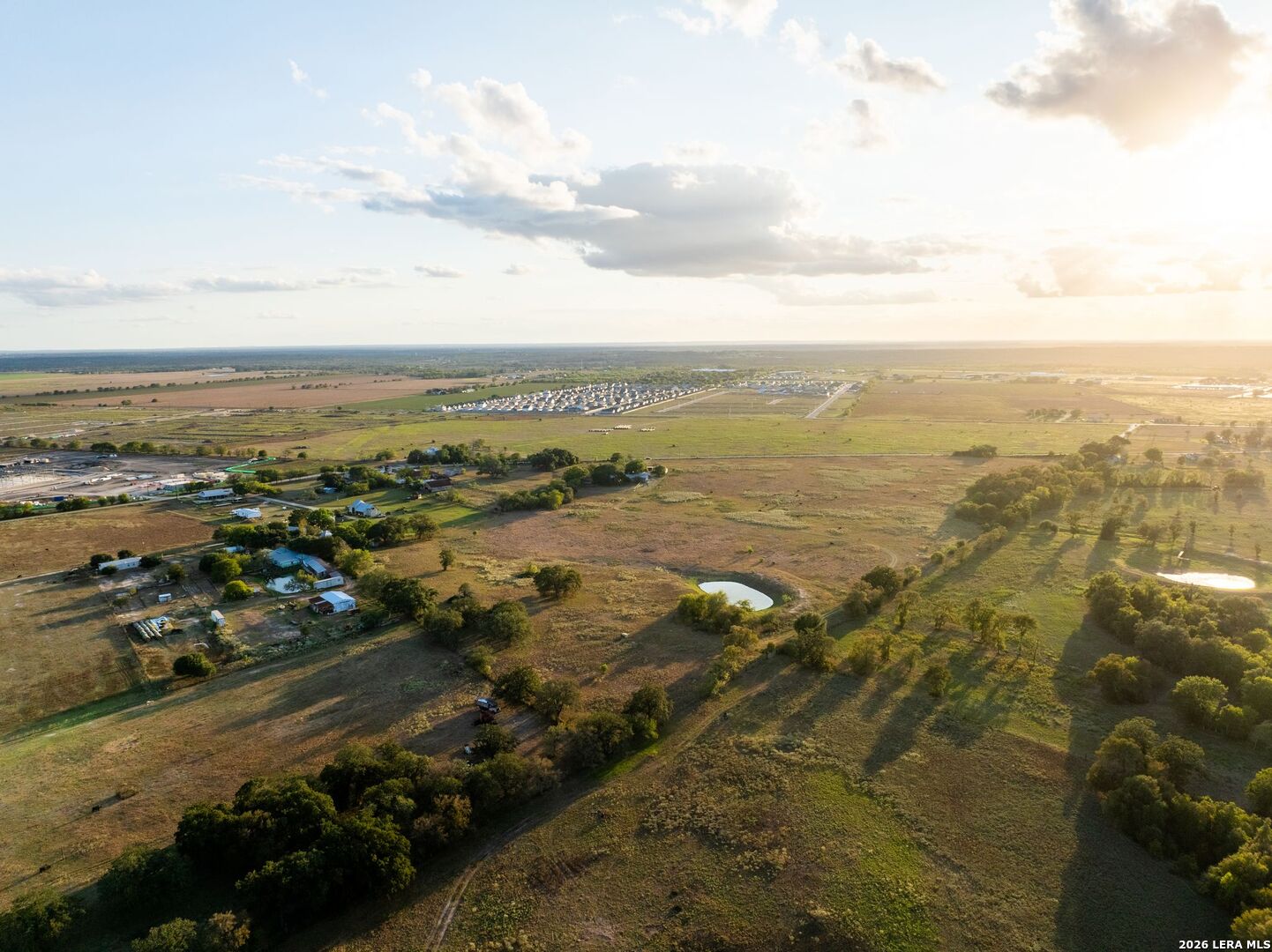 425 Seawillow Rd, Lockhart, TX 78644