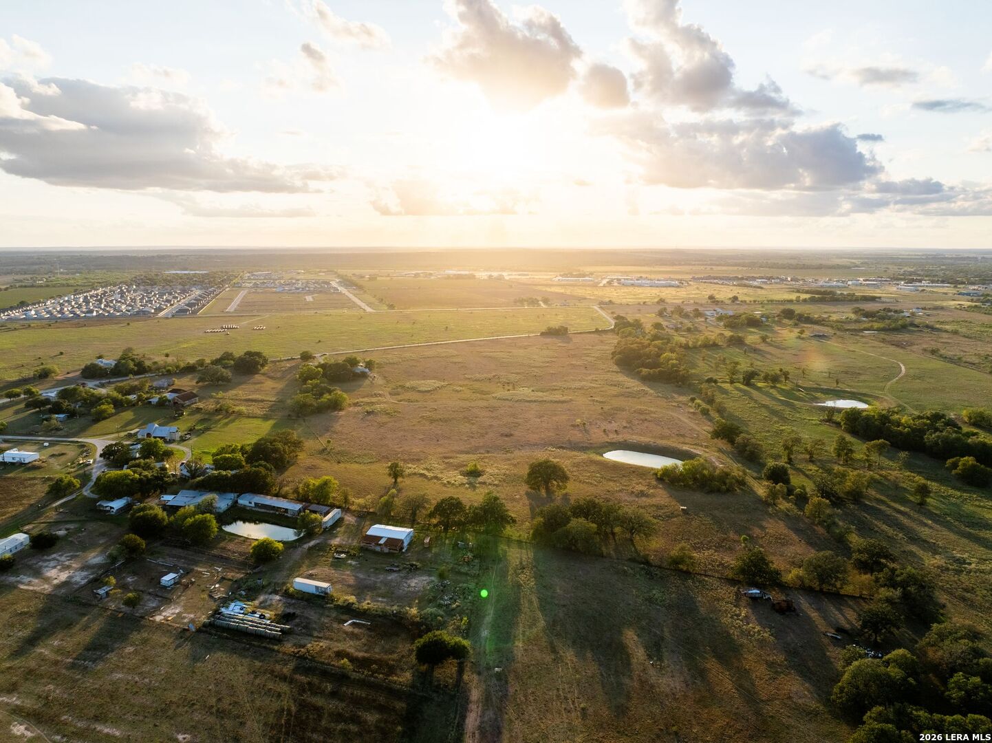 425 Seawillow Rd, Lockhart, TX 78644
