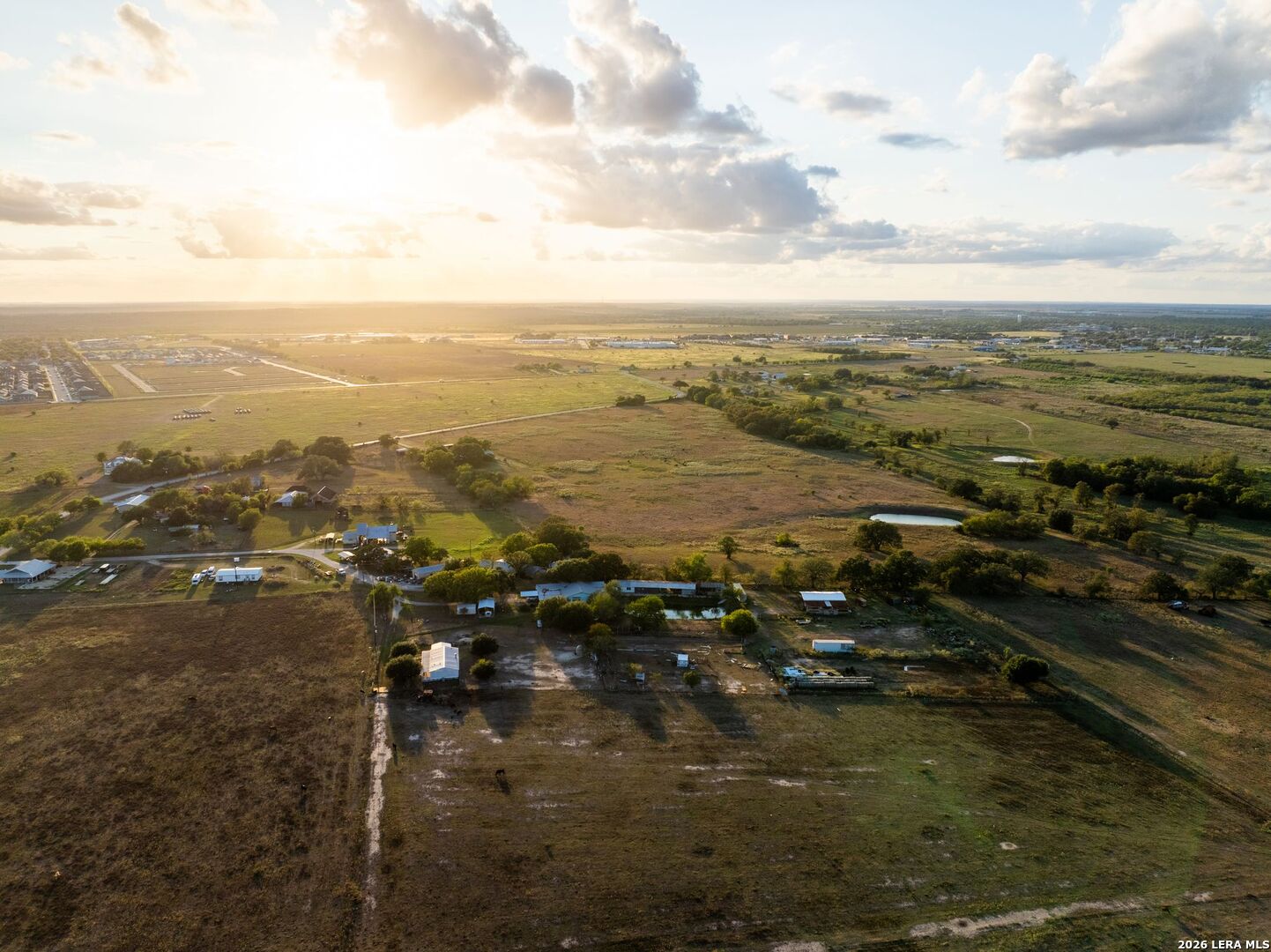 425 Seawillow Rd, Lockhart, TX 78644