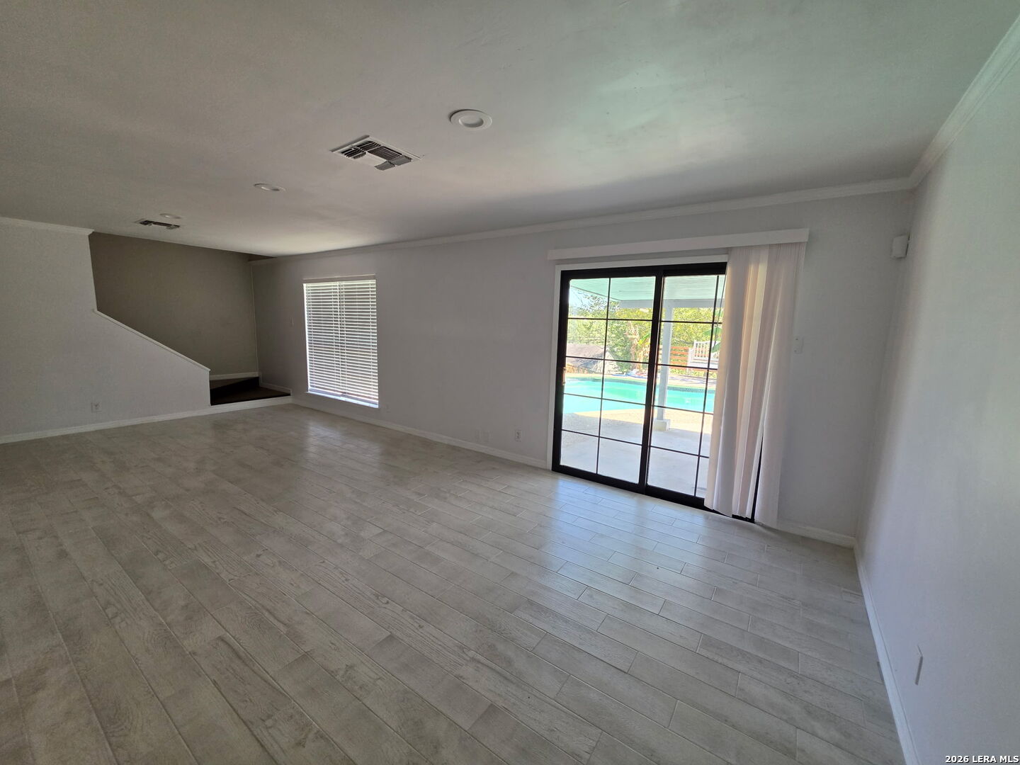 1200 CIBOLO TRL, Universal City, TX 78148