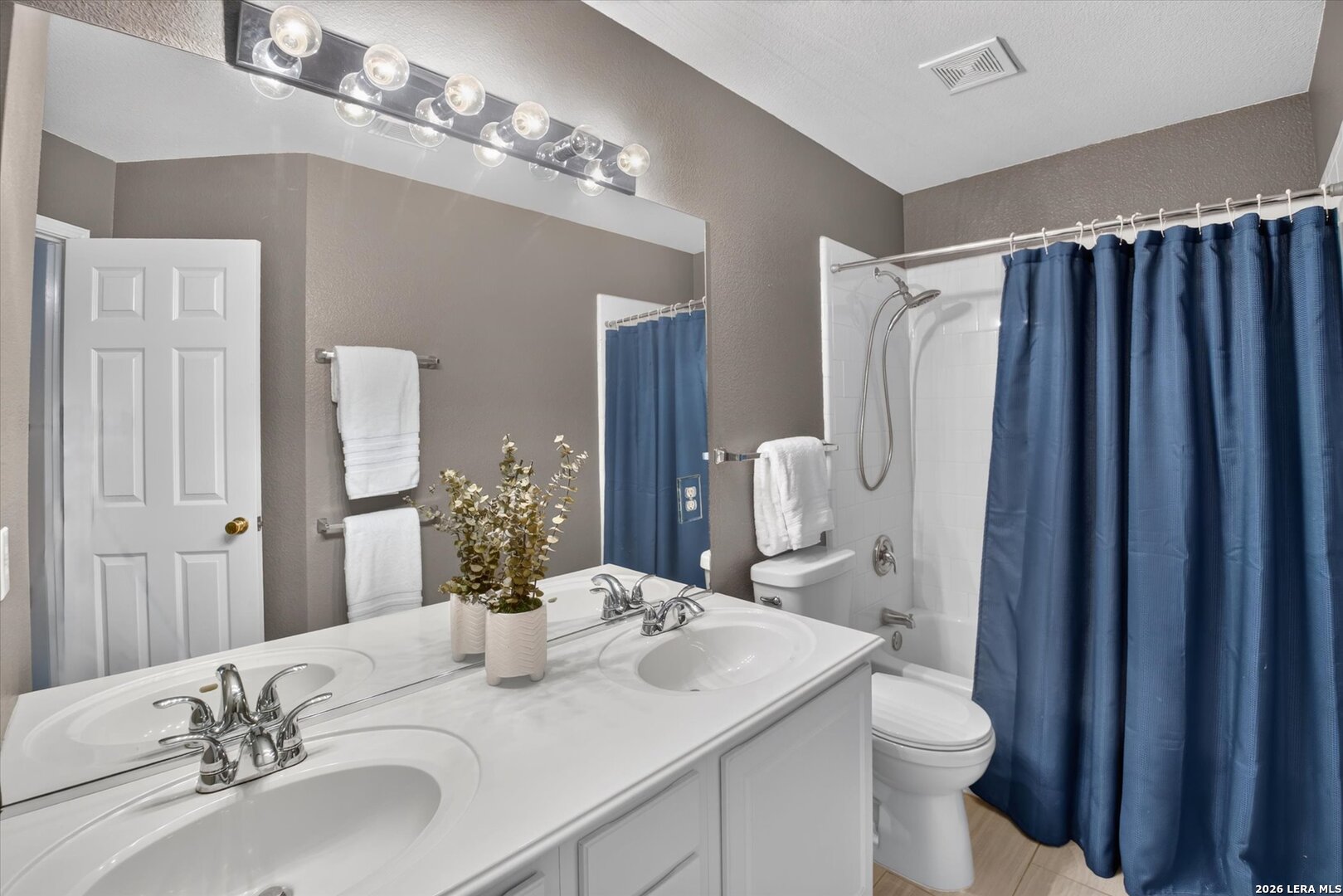 21502 Rio Comal, San Antonio, TX 78259