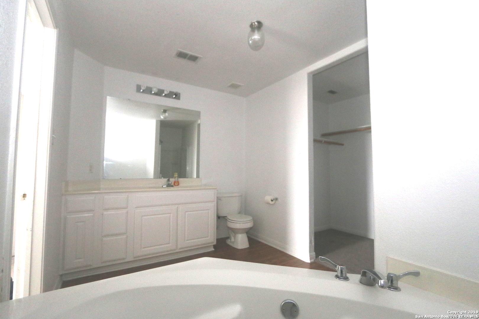 5810 Wildcat Canyon, San Antonio, TX 78252