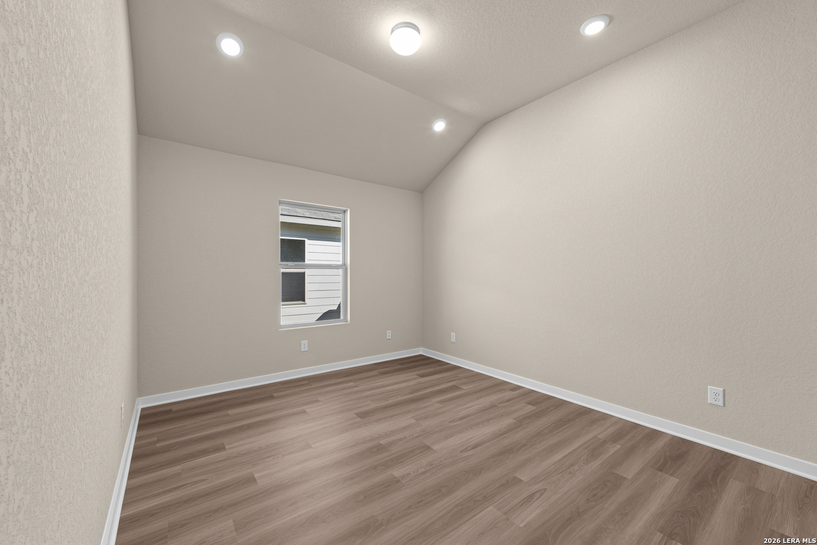 17210 Elder Walnut Drive, Elmendorf, TX 78112