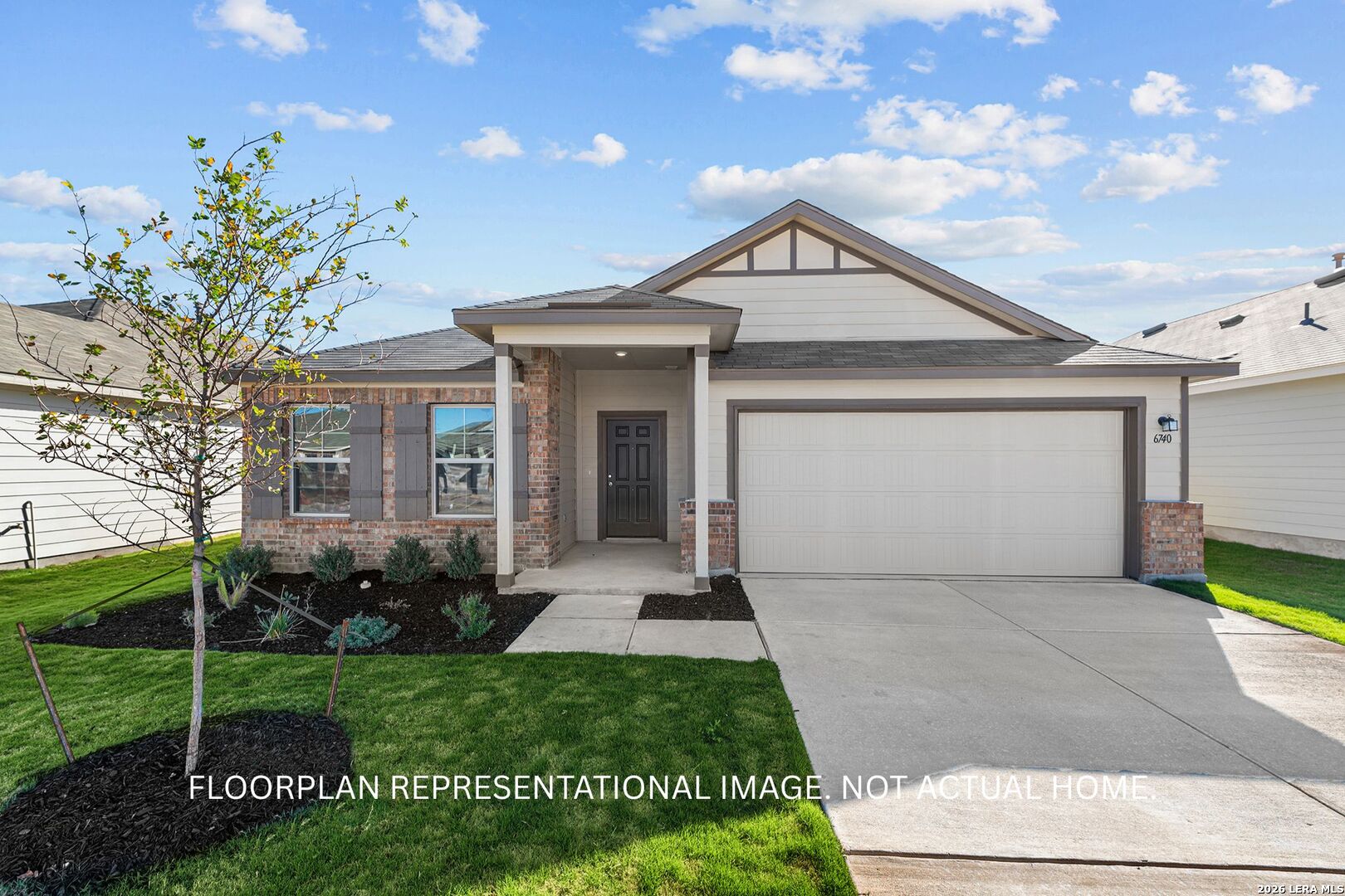 17210 Elder Walnut Drive, Elmendorf, TX 78112