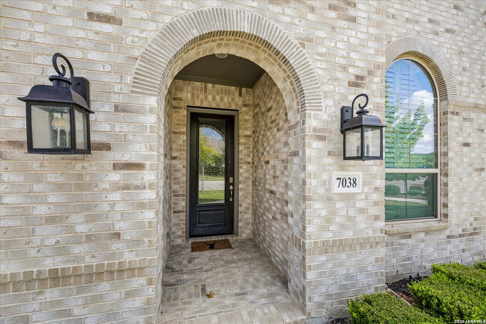 7038 CANTERA MANOR BLVD, San Antonio, TX 78255