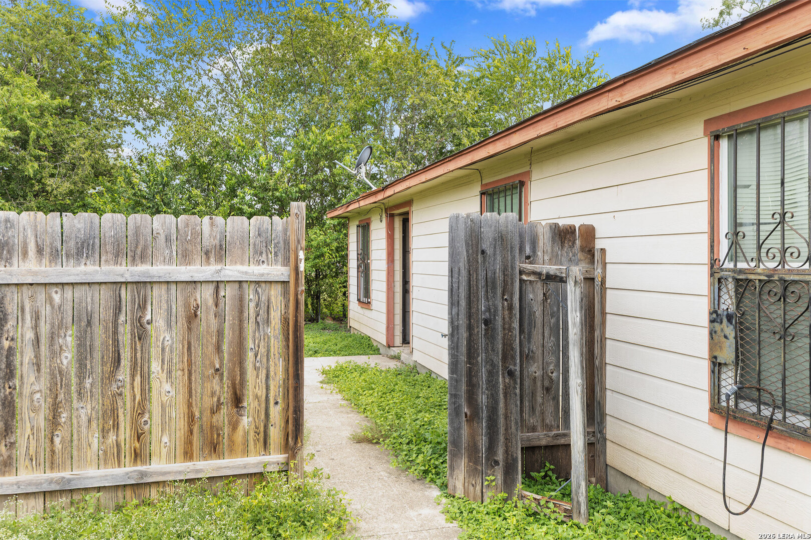 419 AMIRES PL, San Antonio, TX 78237