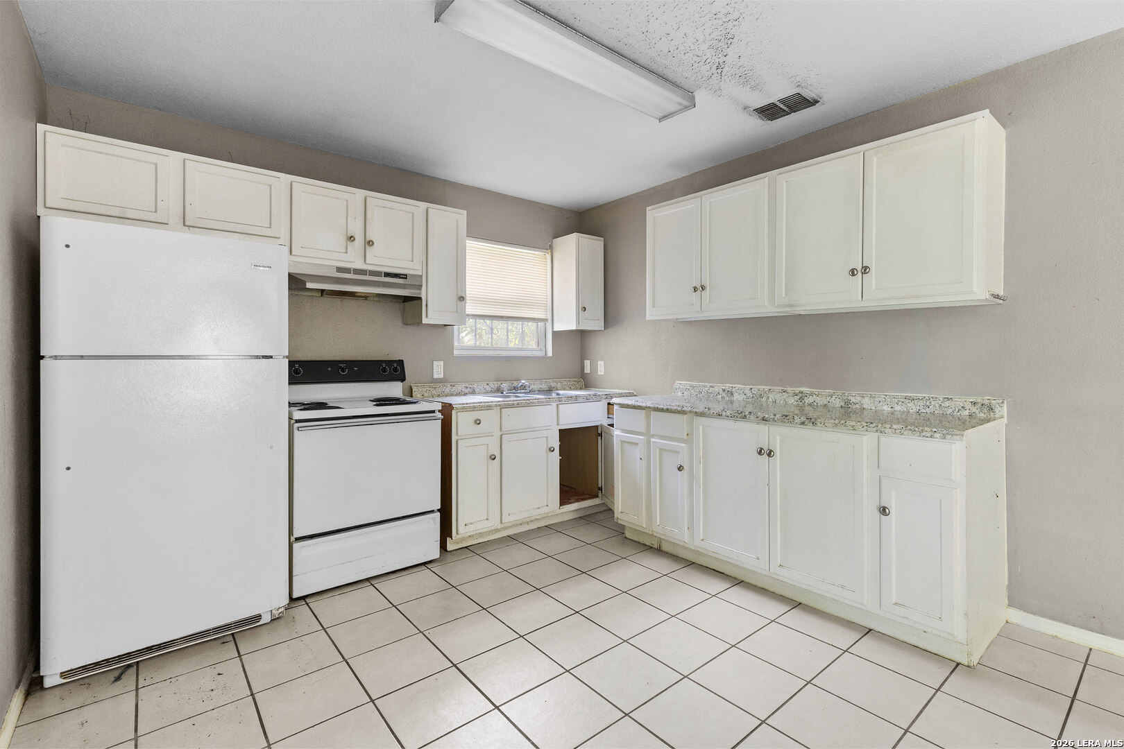 419 AMIRES PL, San Antonio, TX 78237