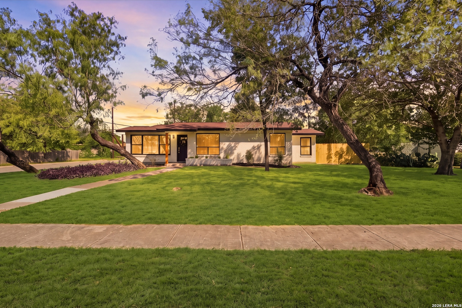 Property photo for 307 Barbara Dr, San Antonio, TX