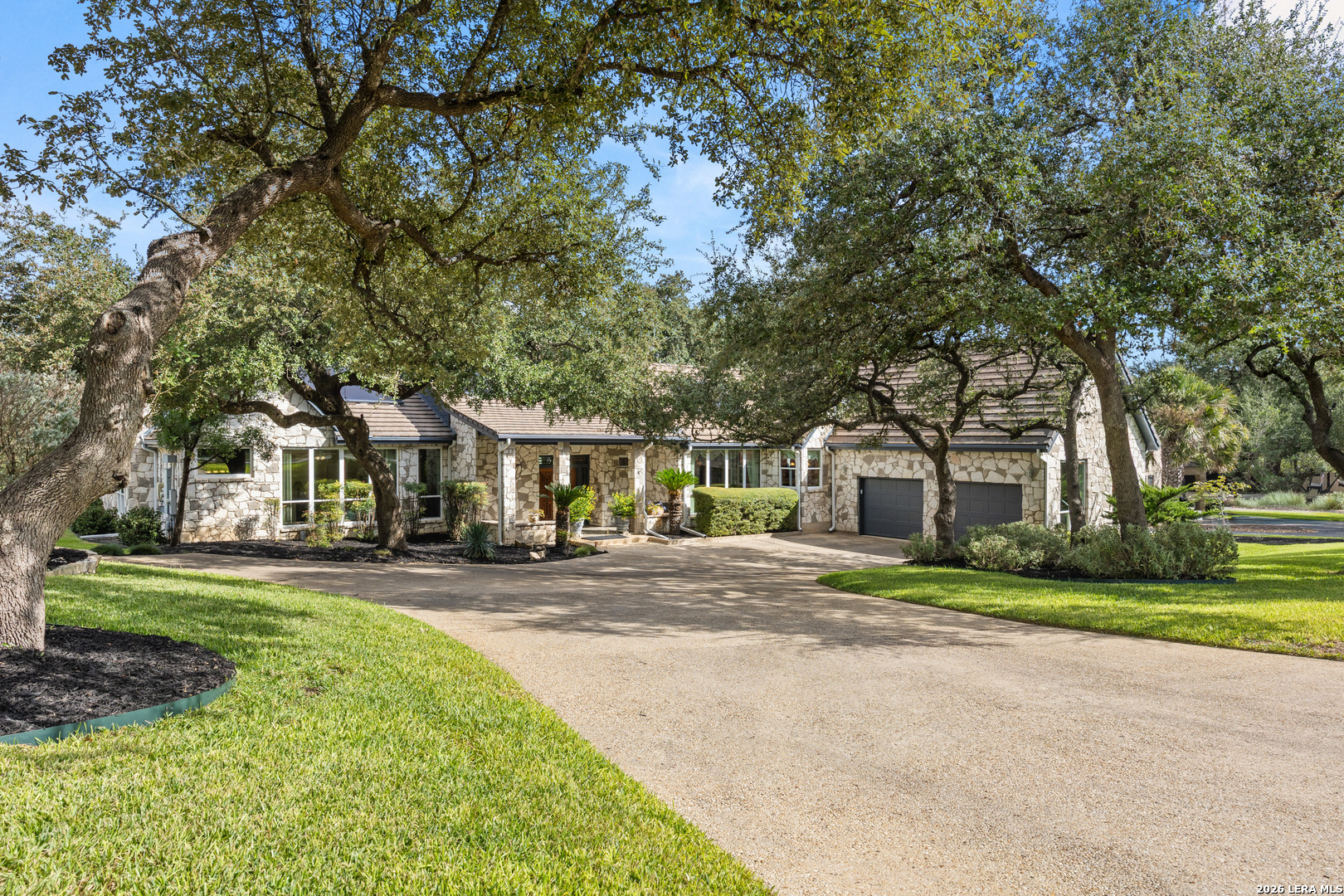 7587 Dietz Elkhorn Rd, Fair Oaks Ranch, TX 78015